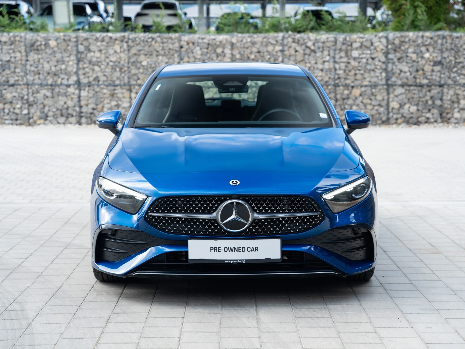 Mercedes-Benz A 180 AMG LINE - изображение 4