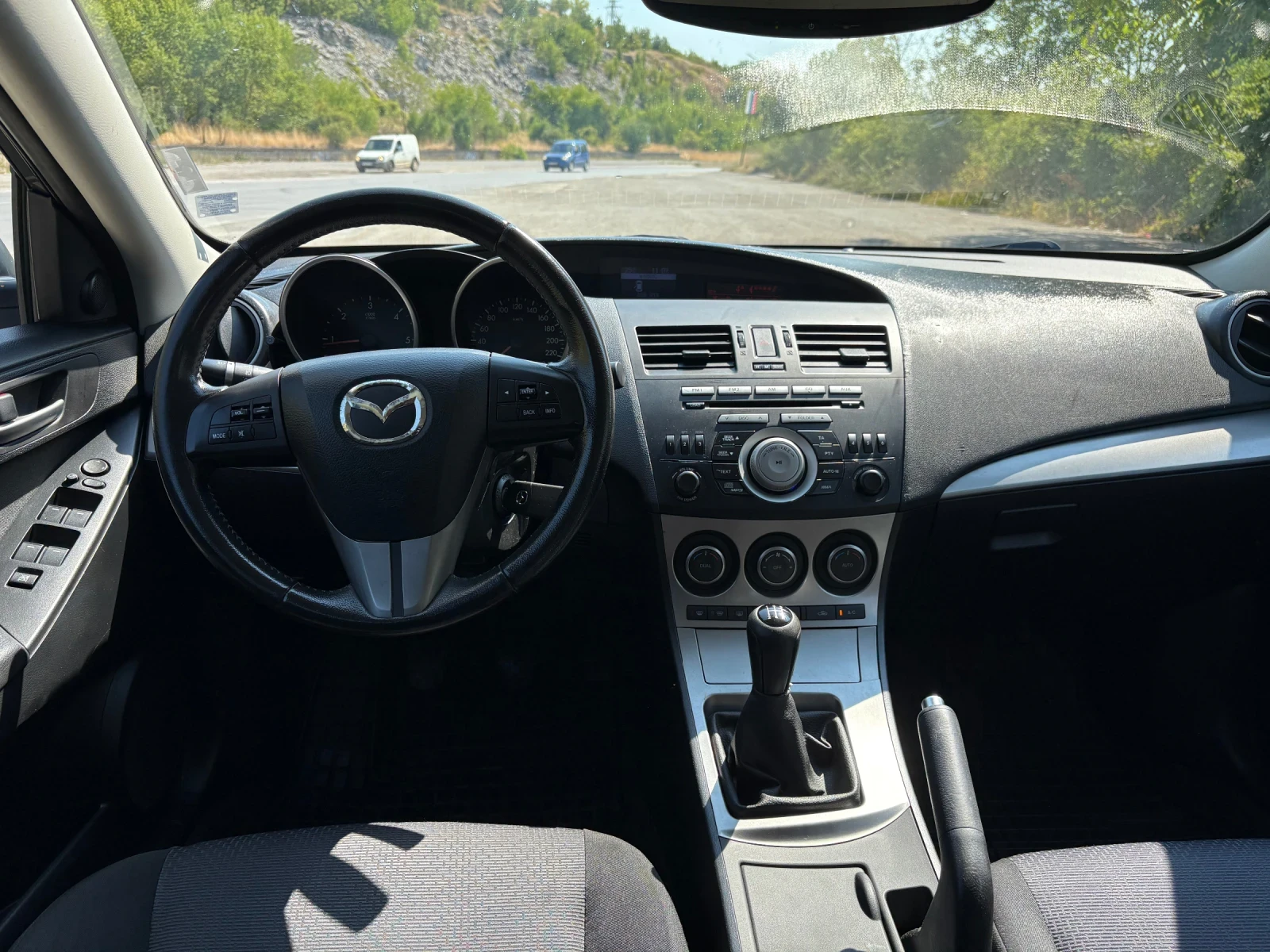Mazda 3 1.6 MZ-CD - изображение 10