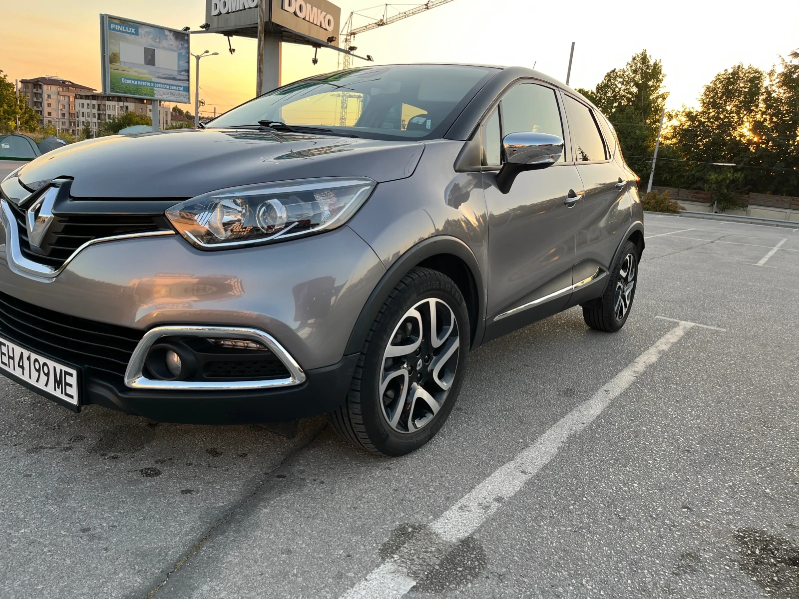 Renault Captur 1.2 - изображение 2