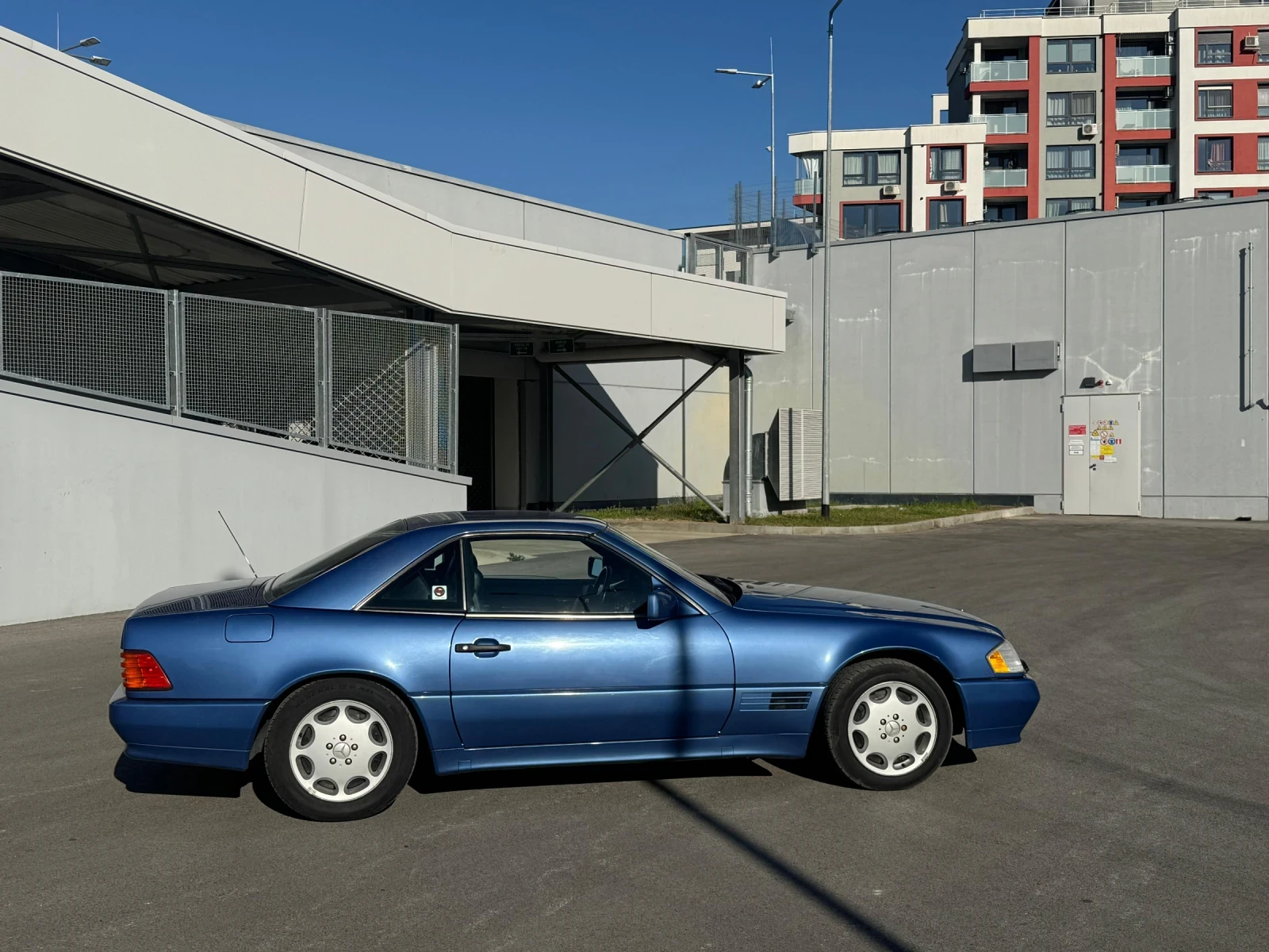 Mercedes-Benz SL 500  - изображение 8