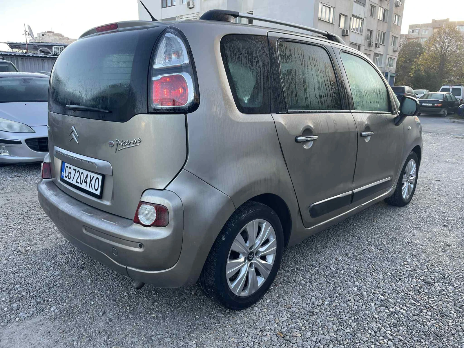 Citroen C3 Picasso 1.6 90кс 🔝 | Mobile.bg — изображение 3