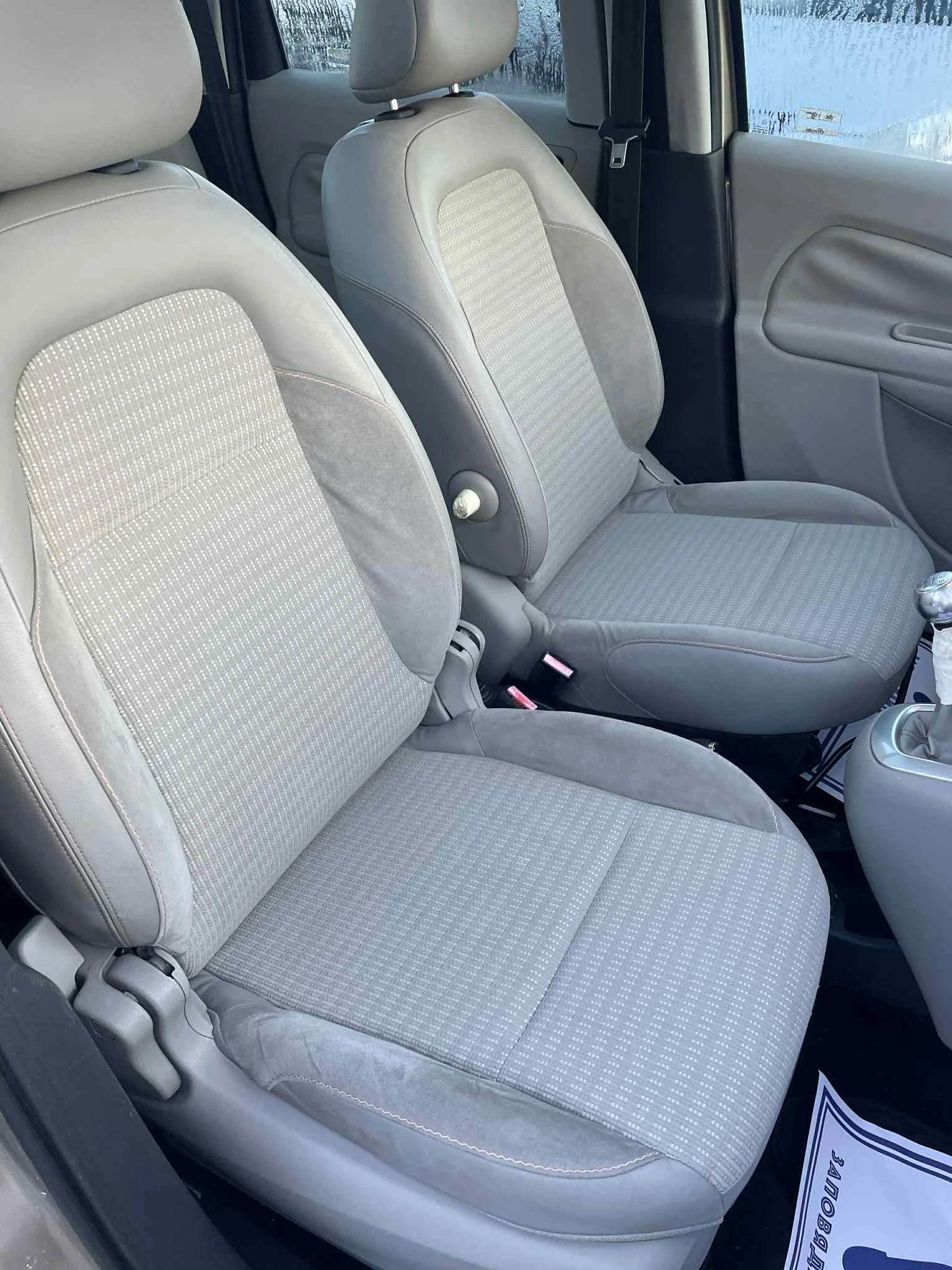 Citroen C3 Picasso 1.6 90кс 🔝 | Mobile.bg — изображение 12