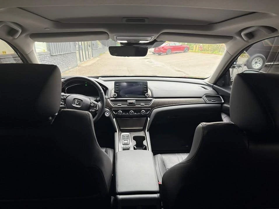 Honda Accord Touring* FWD* Авто-Кредит(ЦЕНА ДО БЪЛГАРИЯ) - изображение 6