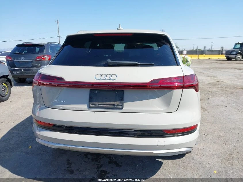 Audi E-Tron U X All Wheel Drive | Mobile.bg   8