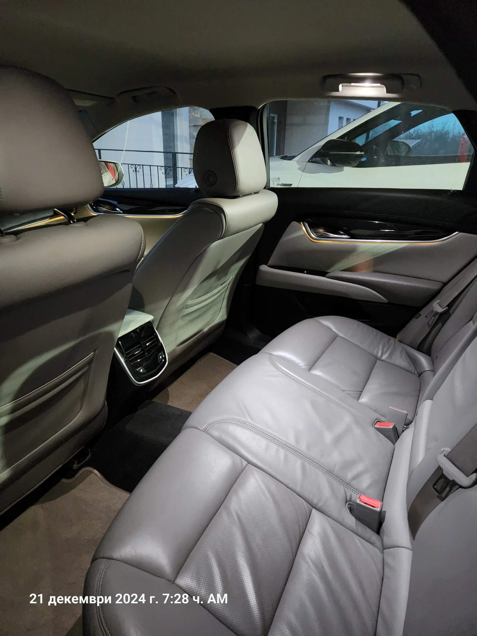 Cadillac XTS | Mobile.bg   4