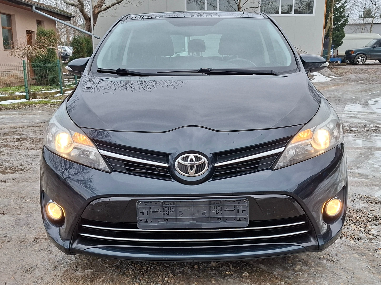 Toyota Verso 2.0D4d 6ск. 6+ 1мес. НАВИГАЦИЯ* ПАНОРАМА  - изображение 2