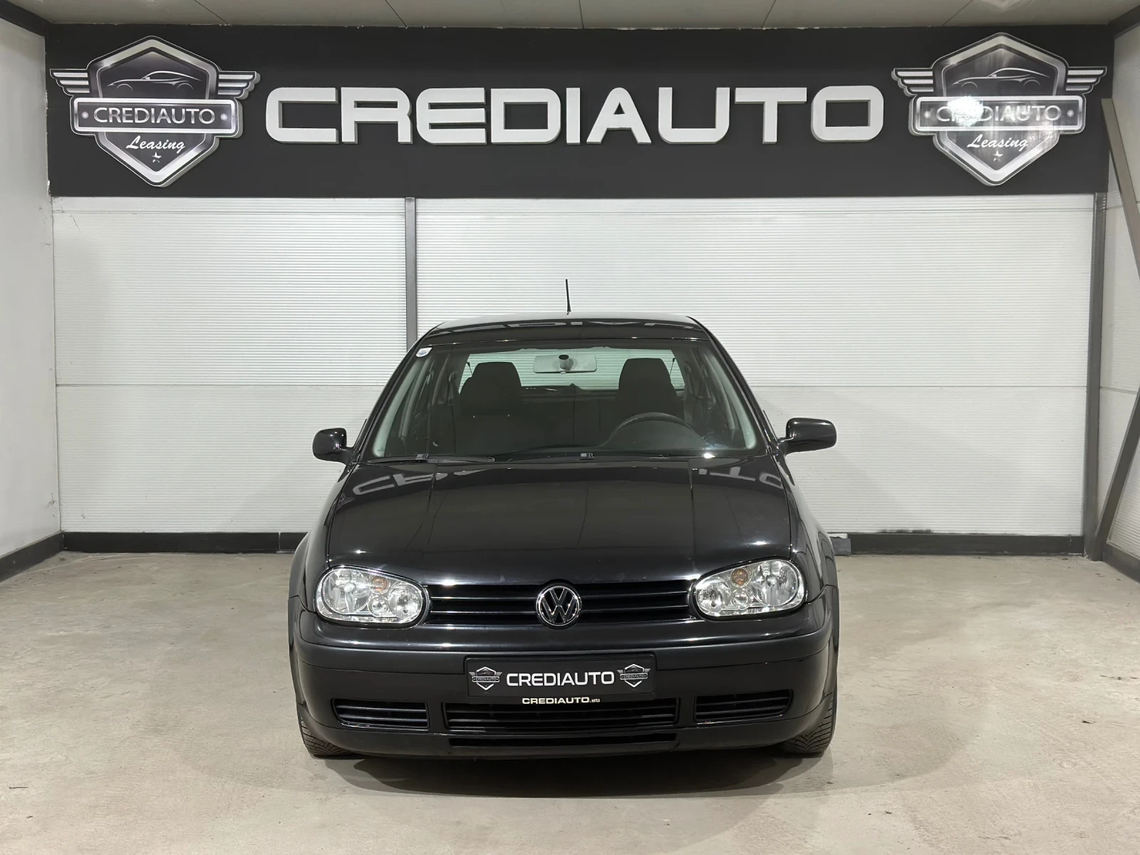 VW Golf 1.9 TDI, снимка 2 - Автомобили и джипове - 53827507