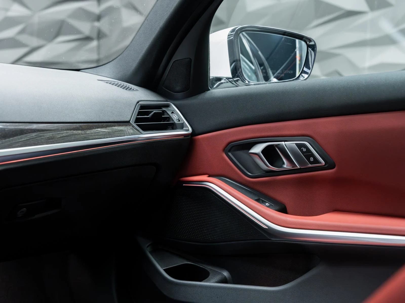 BMW 330 i* HUD* MEMORY* ПОДГРЕВ* CAM* PANO* , снимка 10 - Автомобили и джипове - 54065133