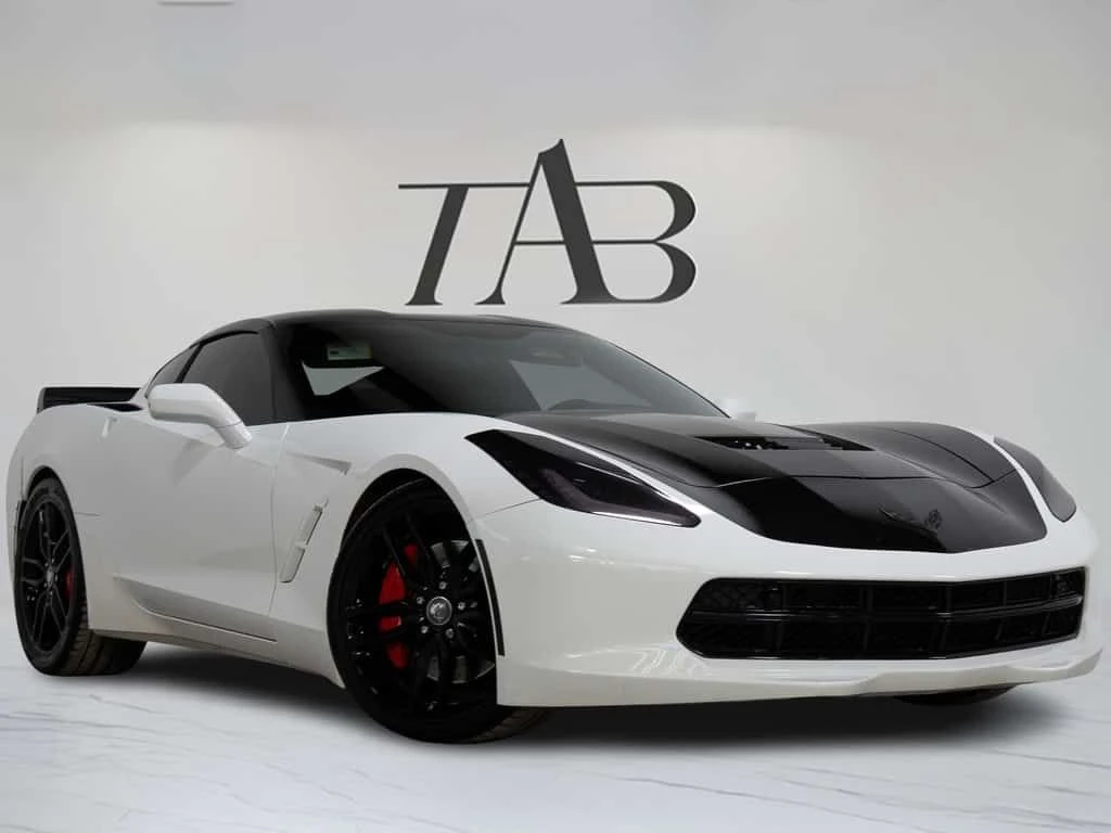 Chevrolet Corvette 2LT | Z51 | CUSTOM EXHAUST | 20 IN  CARFAX, снимка 7 - Автомобили и джипове - 54113513