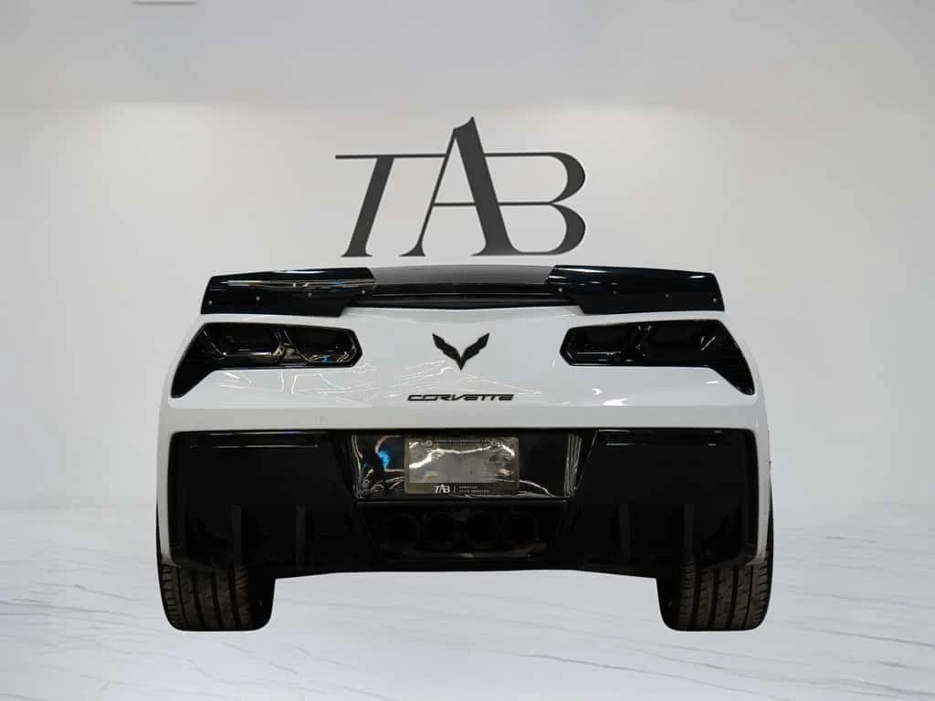 Chevrolet Corvette 2LT | Z51 | CUSTOM EXHAUST | 20 IN  CARFAX, снимка 10 - Автомобили и джипове - 54113513