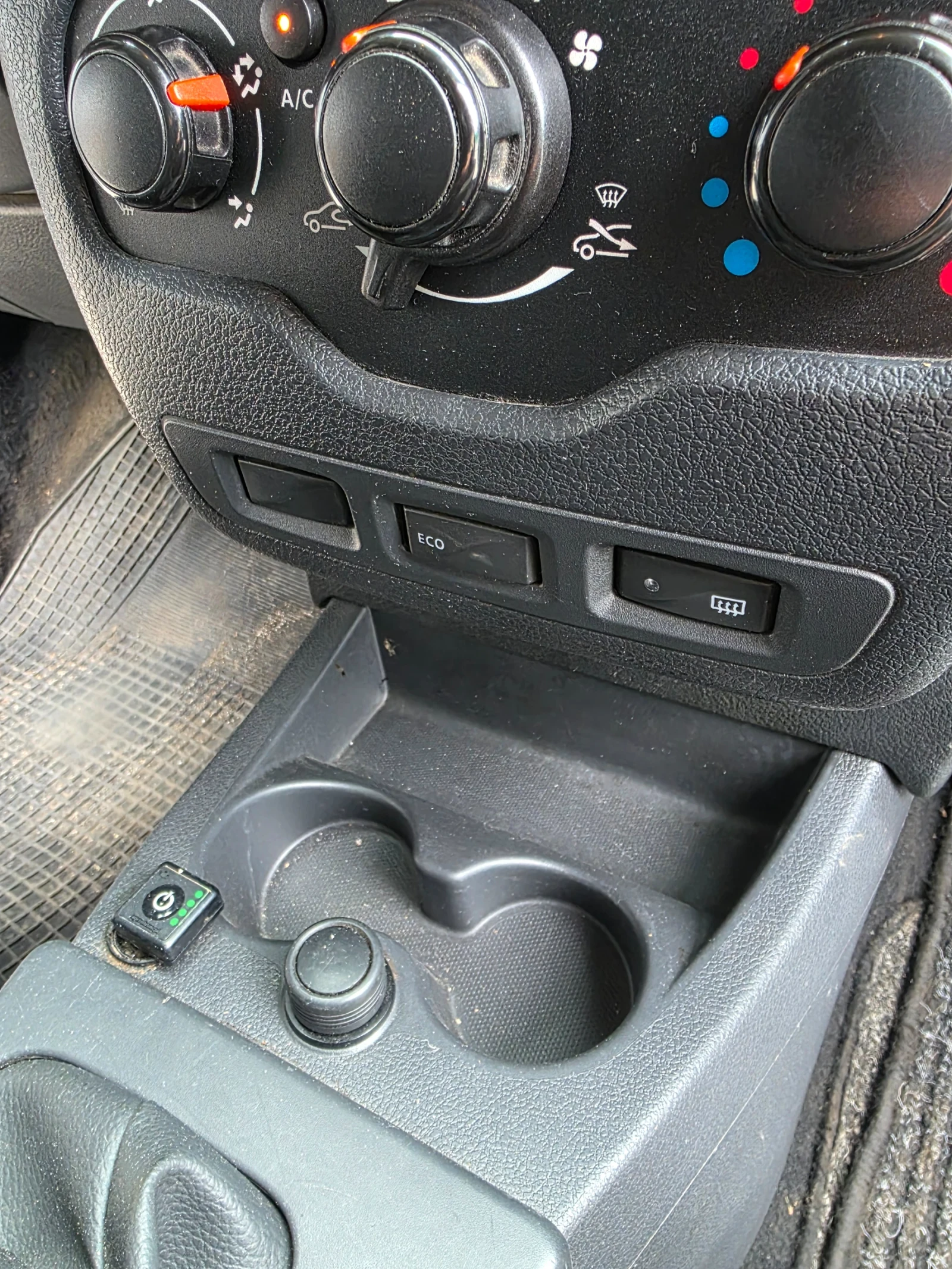 Dacia Dokker 1, 6 ��� 102�� | Mobile.bg � ����������� 9