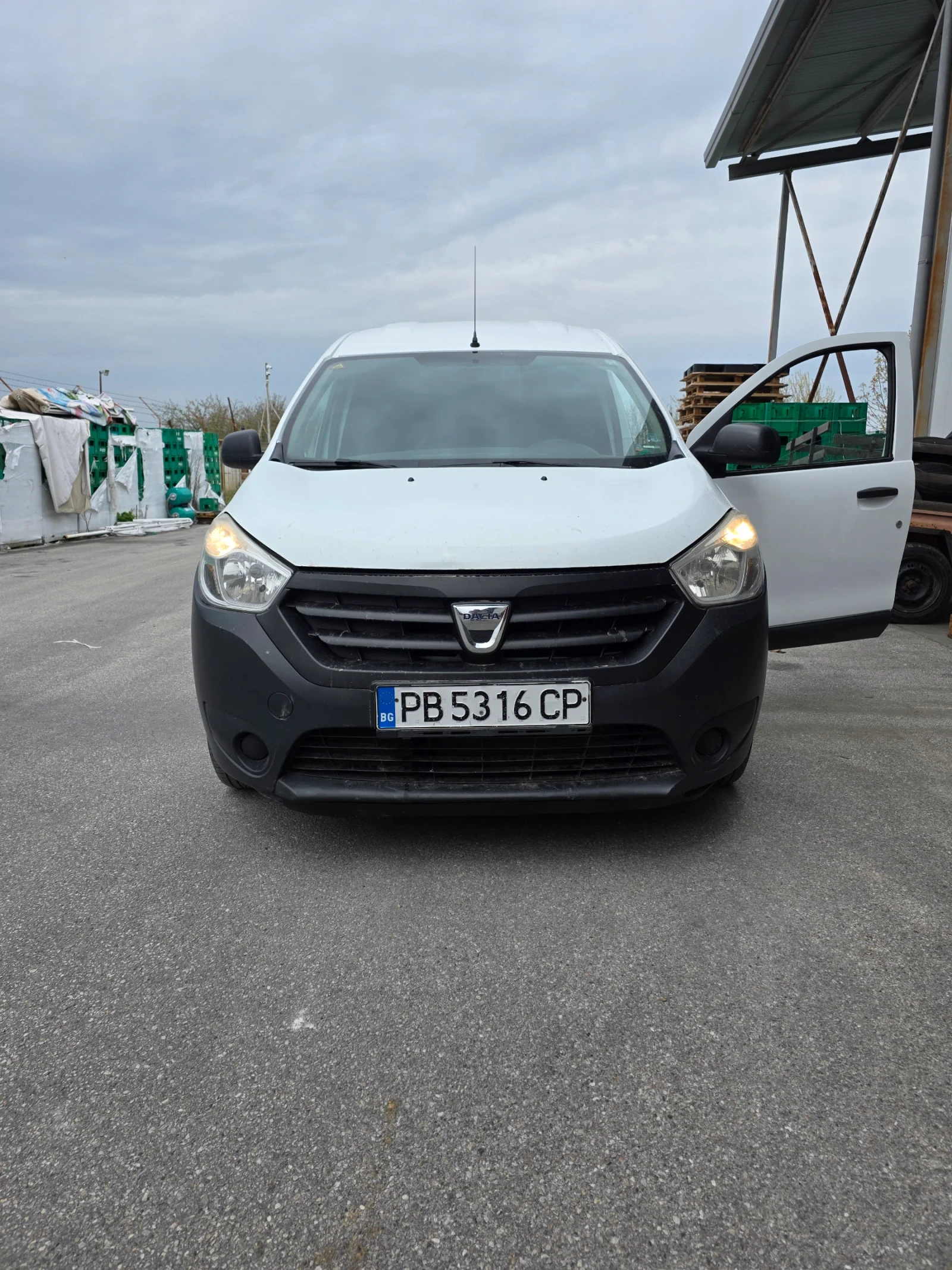 Dacia Dokker 1, 6 ��� 102�� | Mobile.bg � ����������� 1