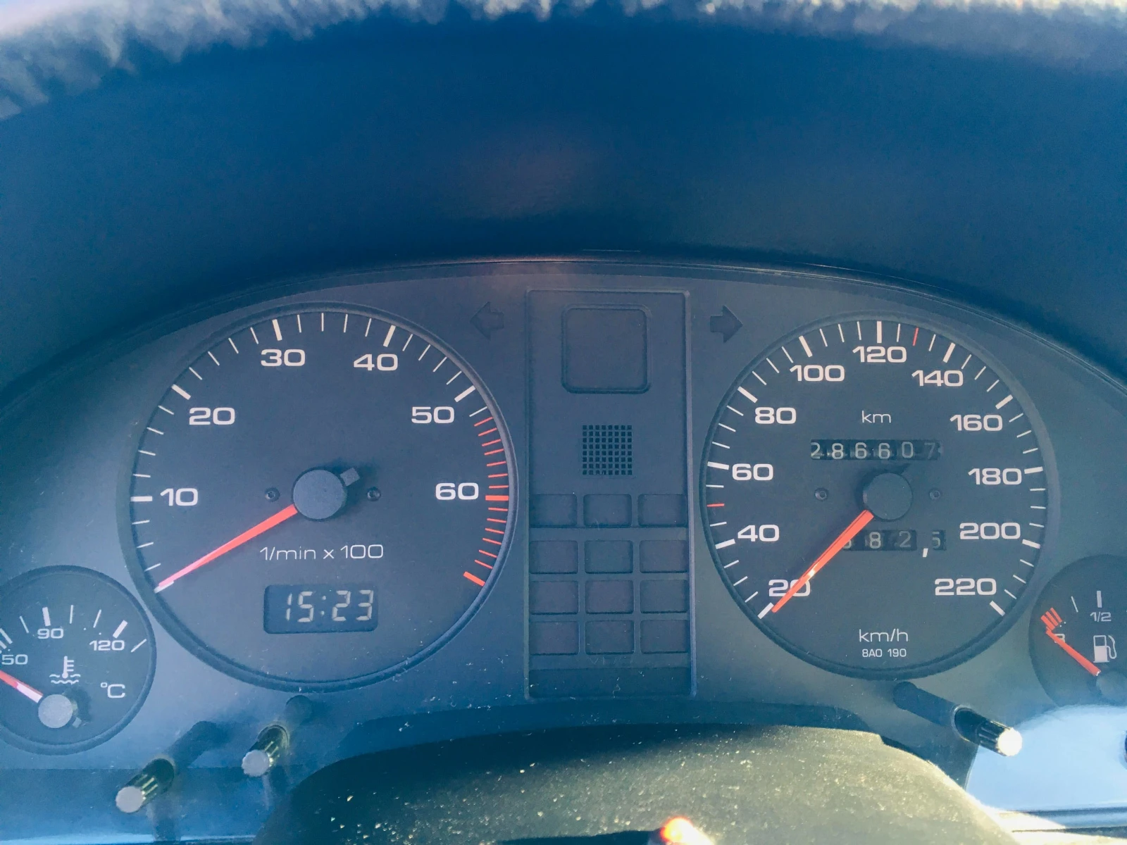 Audi 80, снимка 12 - Автомобили и джипове - 54346060