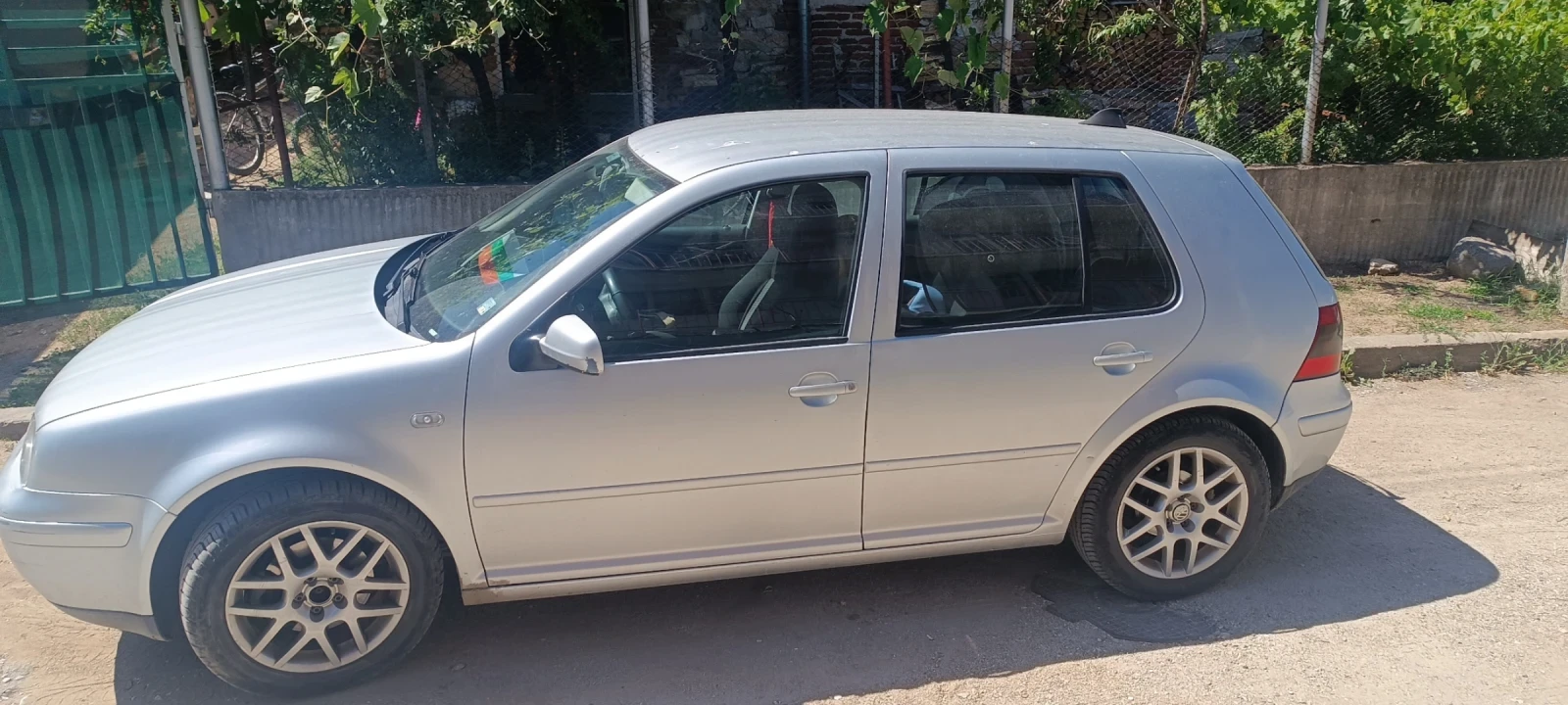 VW Golf 1.9 , снимка 2 - Автомобили и джипове - 54354698