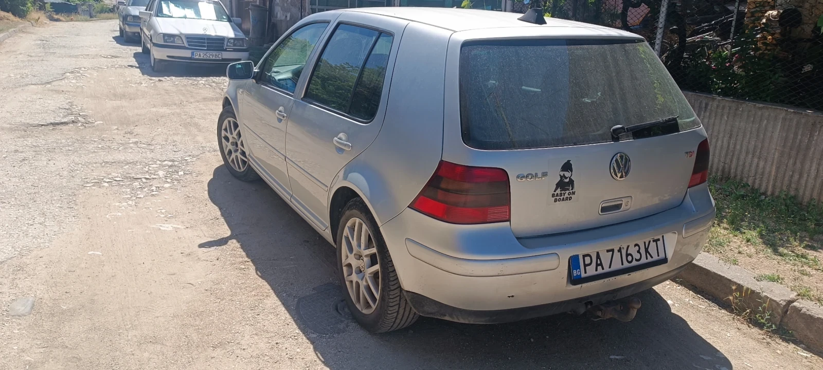 VW Golf 1.9 , снимка 3 - Автомобили и джипове - 54354698