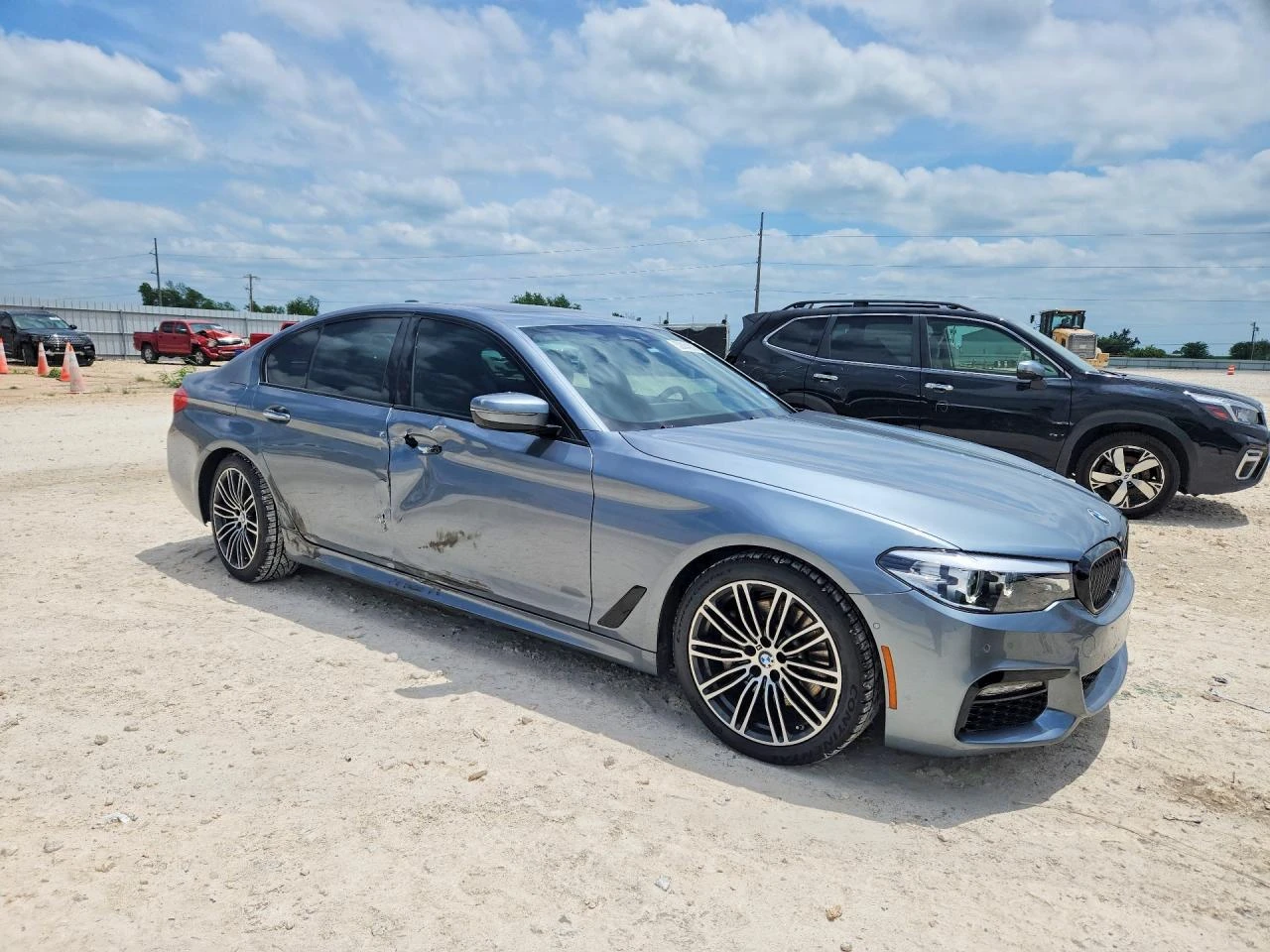BMW 540 * Premium* DIGITAL* Кожа* Пано* Нави* 360* , снимка 4 - Автомобили и джипове - 54599110