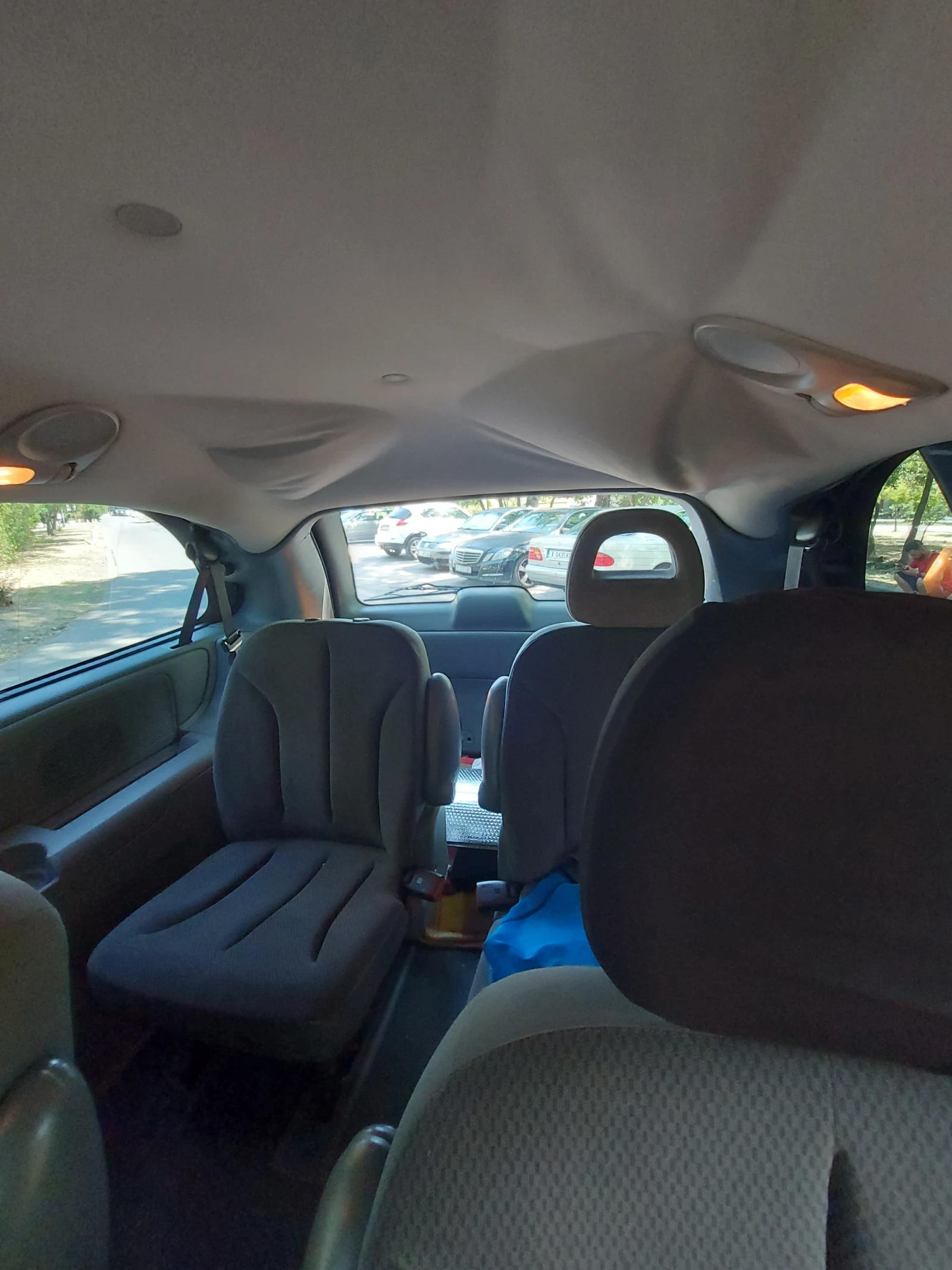 Chrysler Gr.voyager, снимка 3 - Автомобили и джипове - 55826300