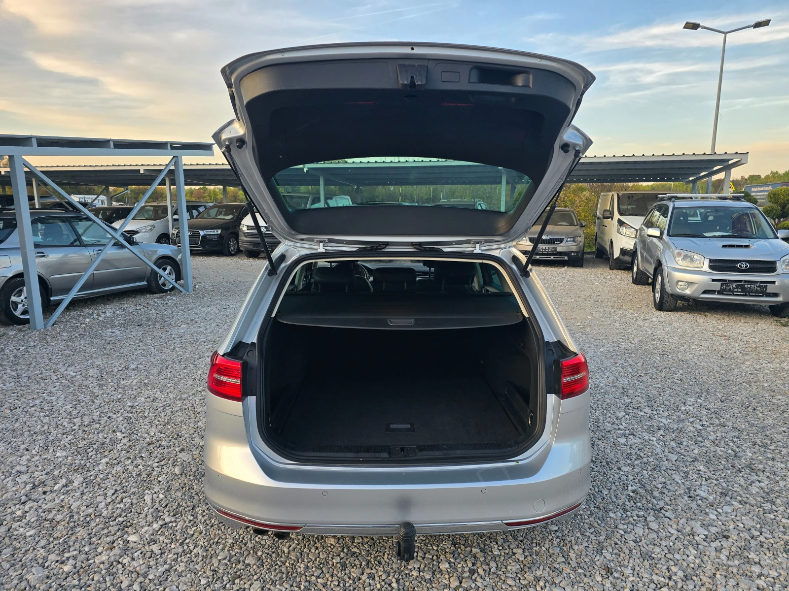 VW Passat 2, 0TDI 190KS 4X4, снимка 15 - Автомобили и джипове - 56624107
