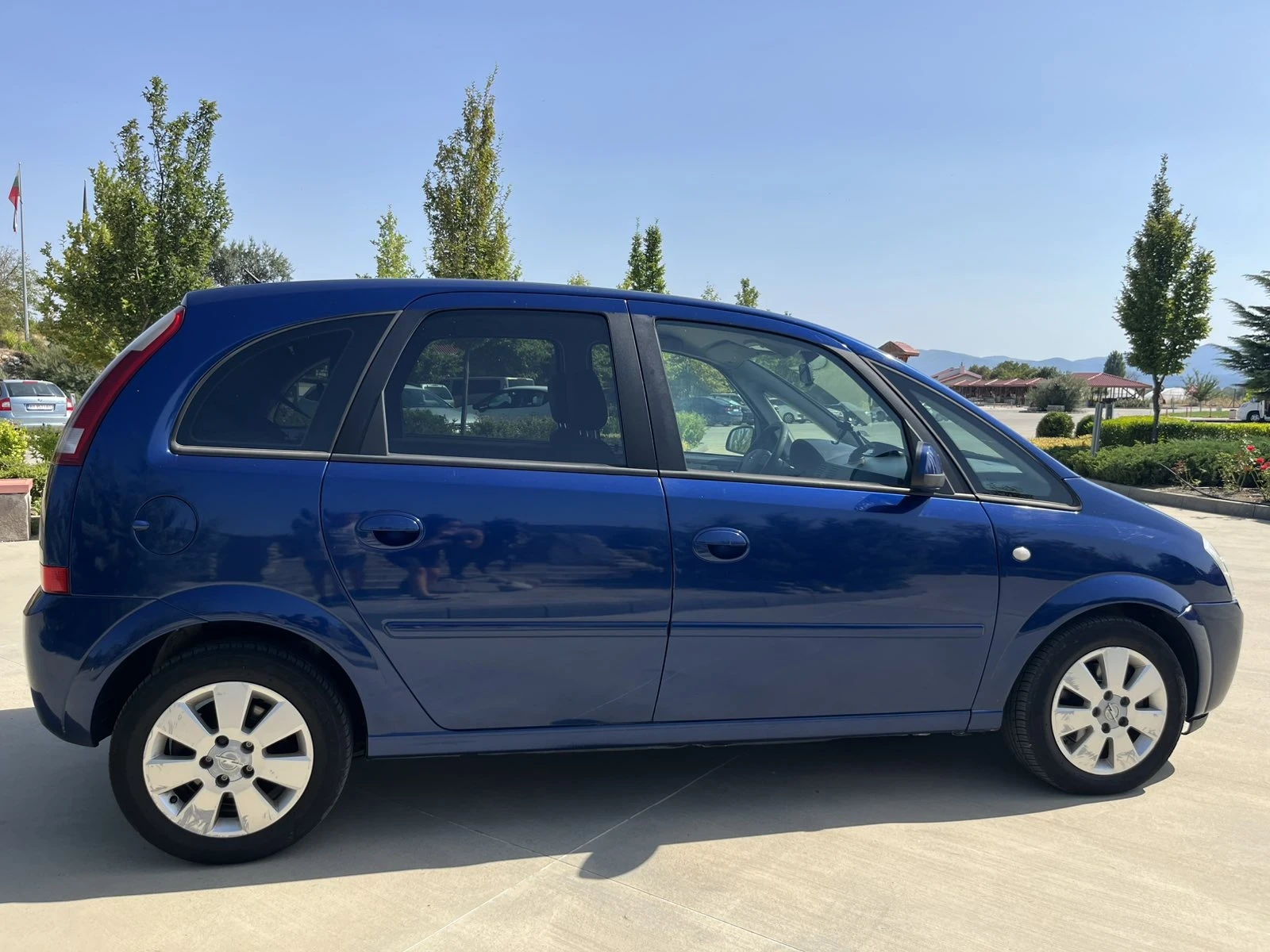 Opel Meriva, снимка 15 - Автомобили и джипове - 56729893