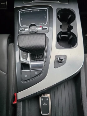 Audi Q7 3.0TDI S-line Virtual Въздух 7 места, снимка 15