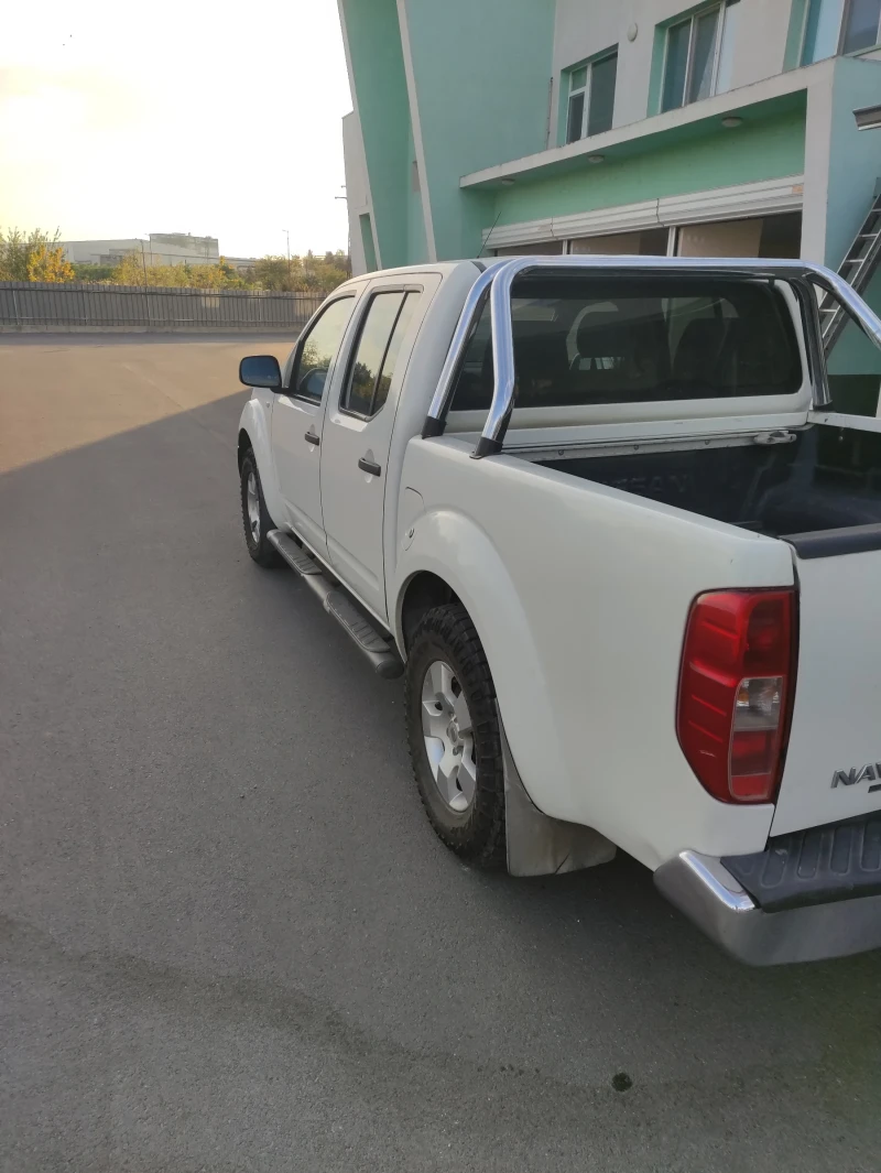 Nissan Navara, снимка 4 - Автомобили и джипове - 47795237