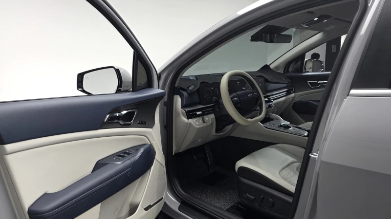 Kia Sportage 1.6T SIGNATURE autogeorge.com, снимка 12 - Автомобили и джипове - 51979172