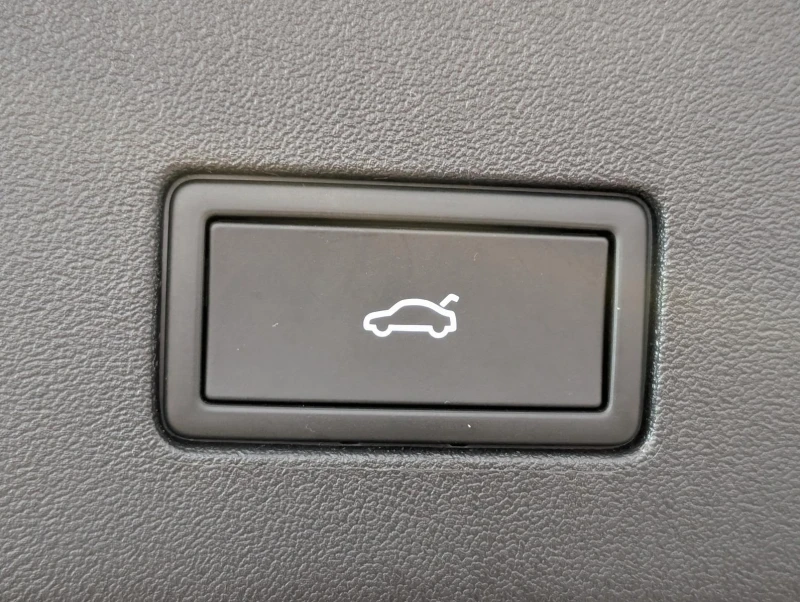 VW Tayron 2.0 TDI 4-MOTION R-LINE PANO H/K 360 7МЕСТЕН, снимка 17 - Автомобили и джипове - 52683790