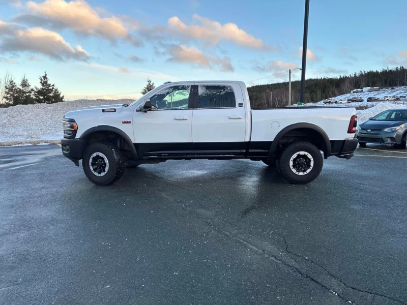 Dodge RAM 2500 * Power Wagon * CARFAX * БЕЗ ПЪРВОНАЧАЛНА ВНОСКА, снимка 2 - Автомобили и джипове - 52935245