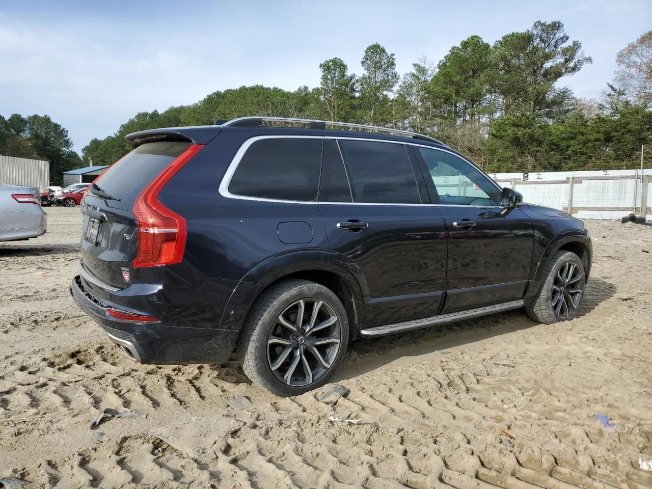Volvo Xc90 T6 Bowers&Wilkins* 360* Дистроник* Пано*  - изображение 5