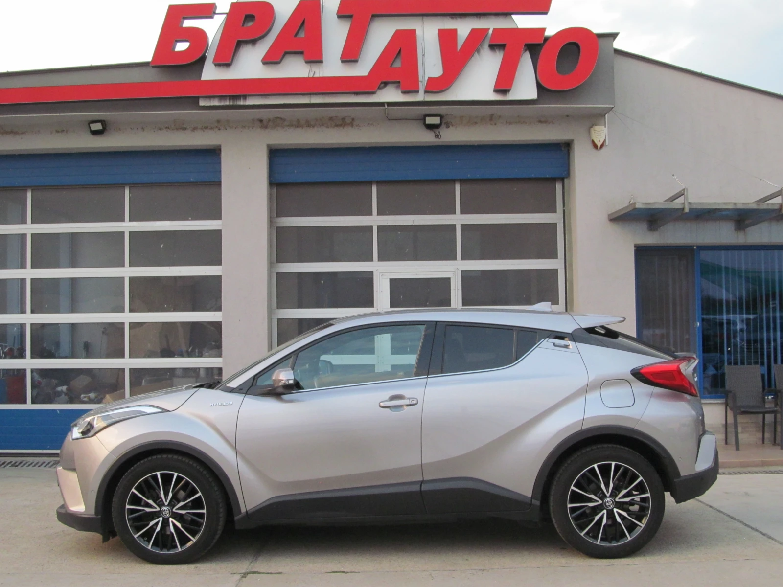 Toyota C-HR 1.8i-HYBRID/EXECUTIVE - изображение 5