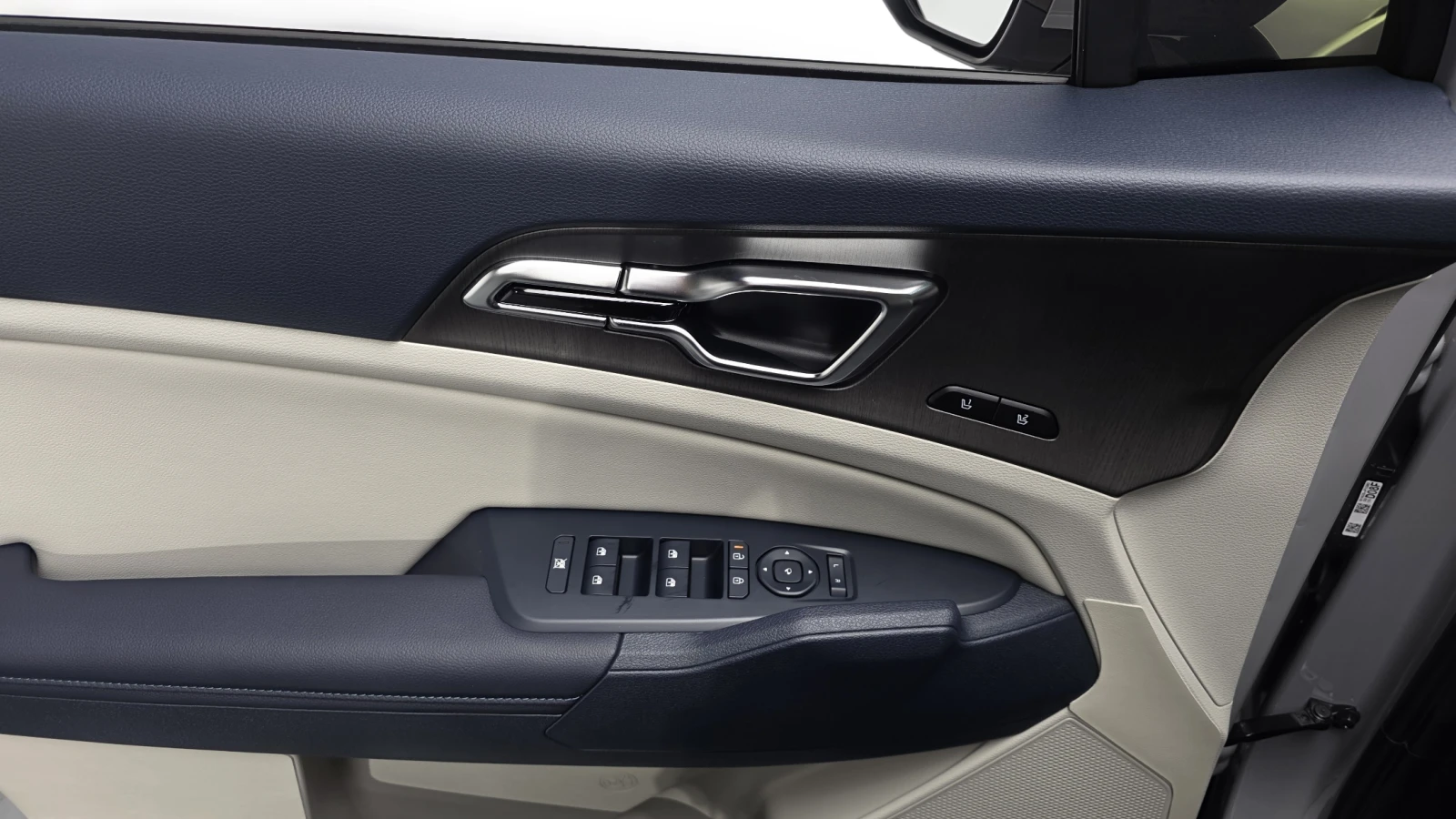 Kia Sportage 1.6T SIGNATURE | Mobile.bg   17