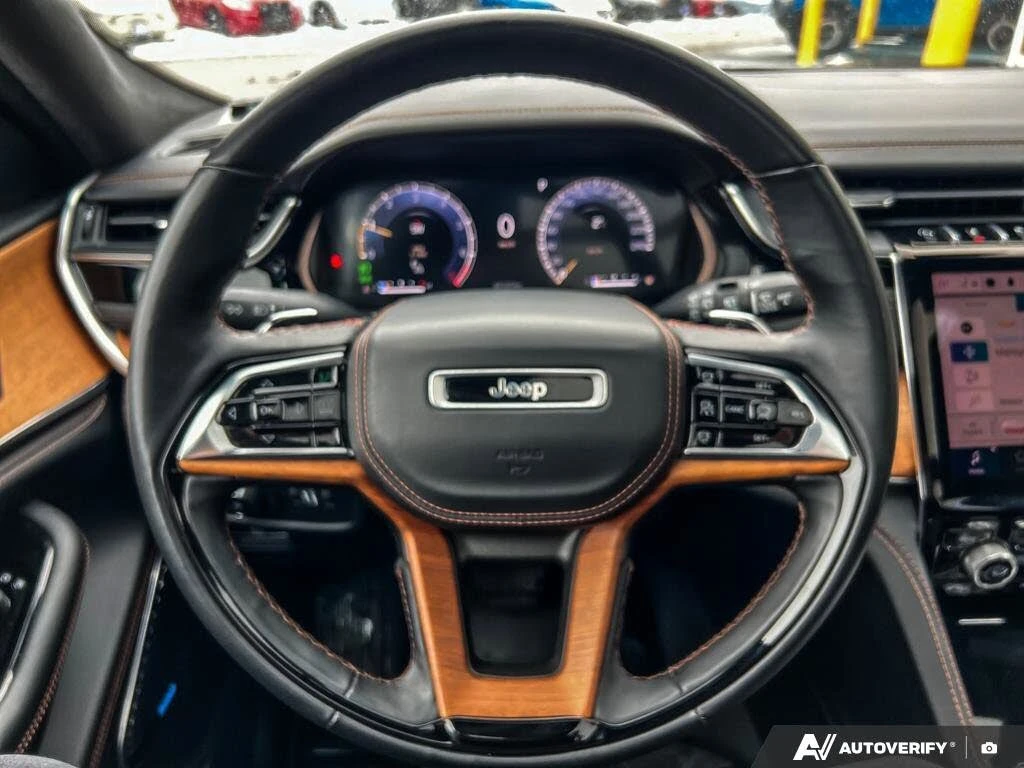 Jeep Grand cherokee SUMMIT RESERVE* МАСАЖ* ОБДУХВАНЕ* MCINTOSH SOUND , снимка 11 - Автомобили и джипове - 54195535