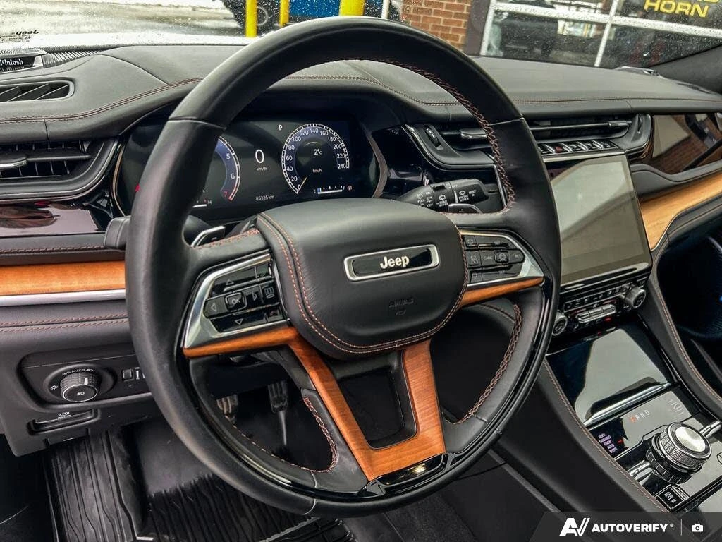 Jeep Grand cherokee SUMMIT RESERVE* МАСАЖ* ОБДУХВАНЕ* MCINTOSH SOUND , снимка 10 - Автомобили и джипове - 54195535