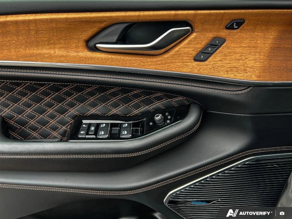 Jeep Grand cherokee SUMMIT RESERVE* МАСАЖ* ОБДУХВАНЕ* MCINTOSH SOUND , снимка 13 - Автомобили и джипове - 54195535