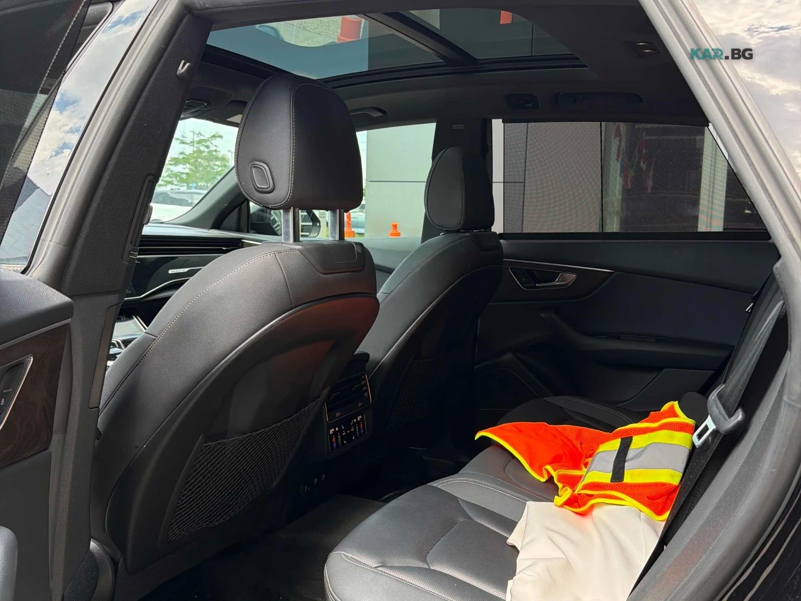 Audi Q8 Technik Автокредит Цена до България, снимка 14 - Автомобили и джипове - 55251337