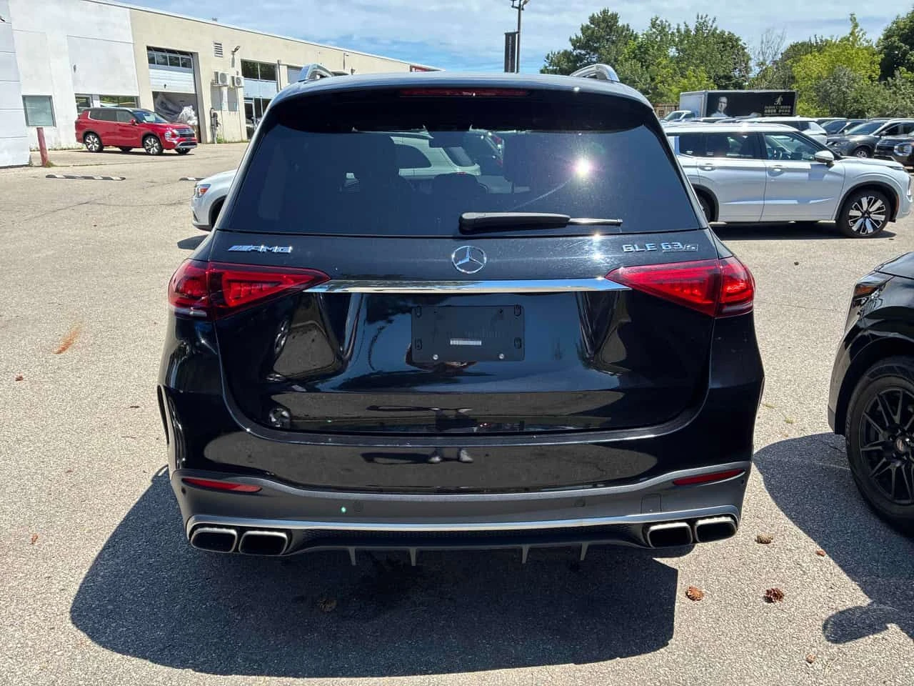 Mercedes-Benz GLE 63 S AMG  * CARFAX * БЕЗ ПЪРВОНАЧАЛНА ВНОСКА, снимка 4 - Автомобили и джипове - 55392449