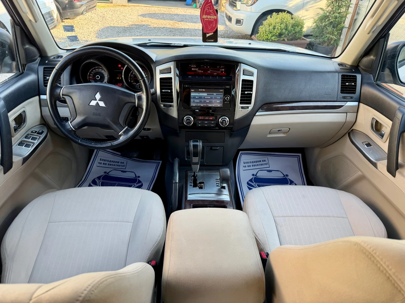 Mitsubishi Pajero Pajero 3.6 , снимка 9 - Автомобили и джипове - 55583321