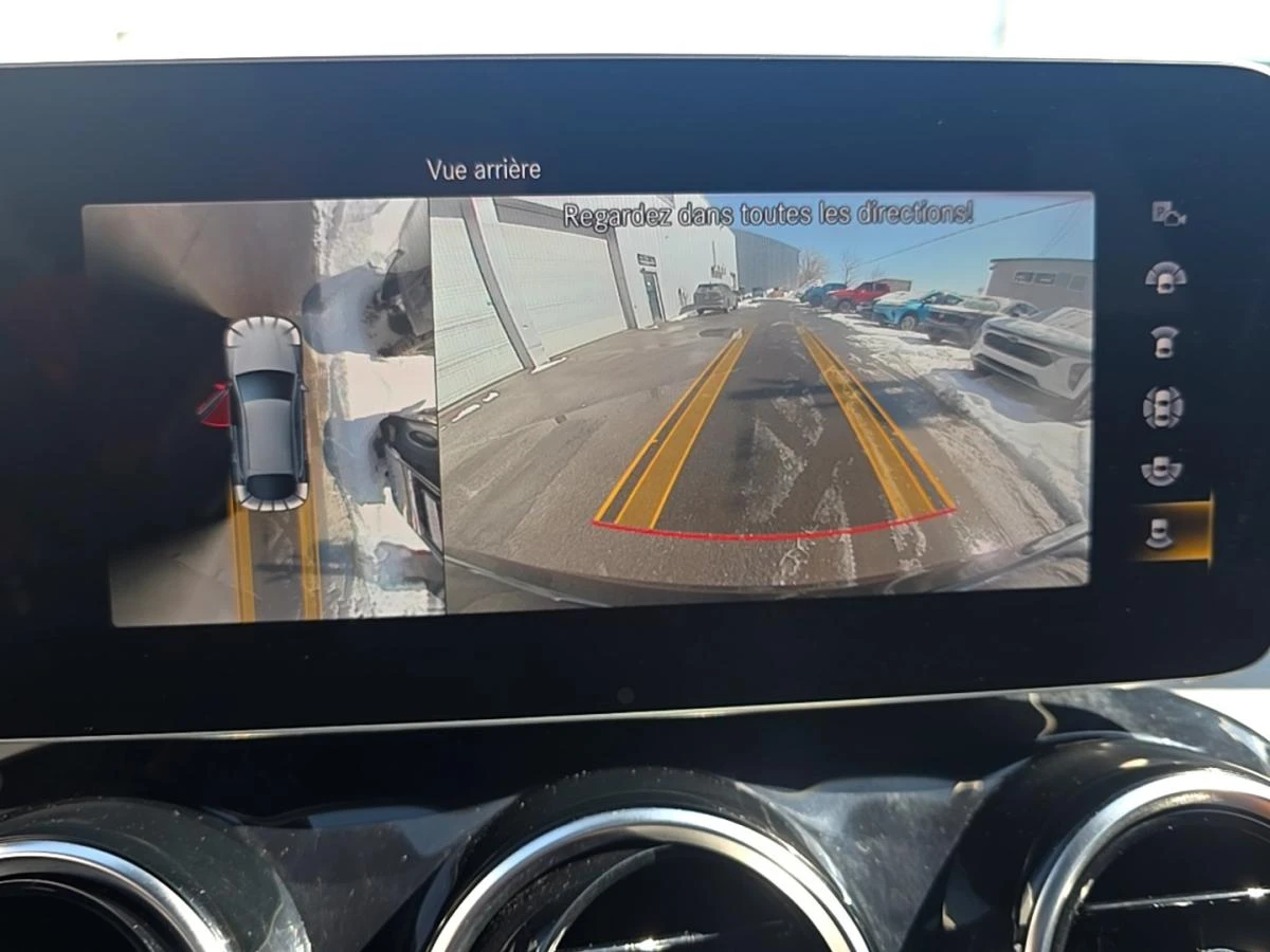 Mercedes-Benz GLC 300 4MATIC/DRIVE-ASSISTS/360CAMERA/SUNROOF/BURMESTER, снимка 9 - Автомобили и джипове - 55658284