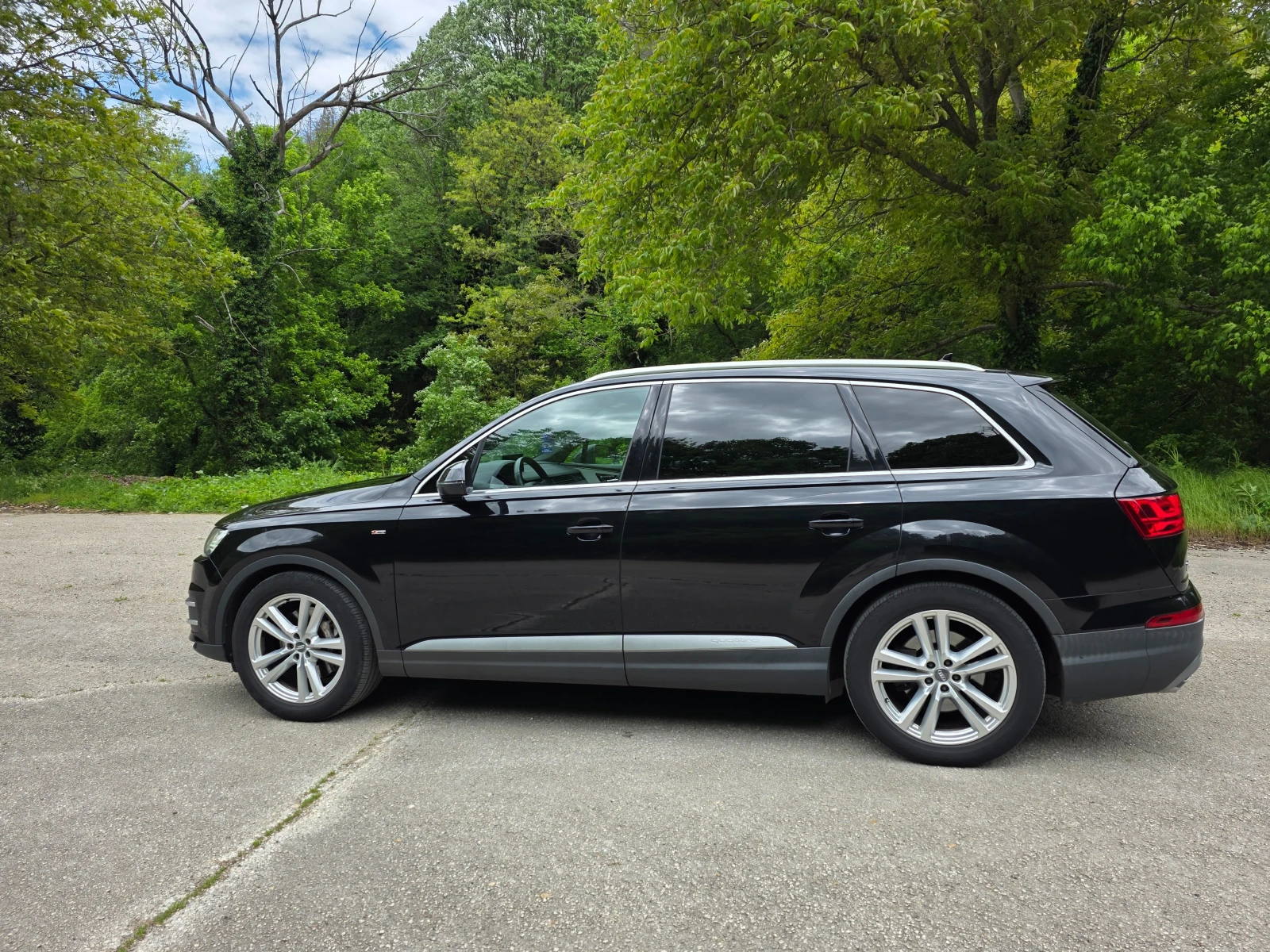 Audi Q7 3.0TDI S-line Virtual Въздух 7 места, снимка 2 - Автомобили и джипове - 56075601