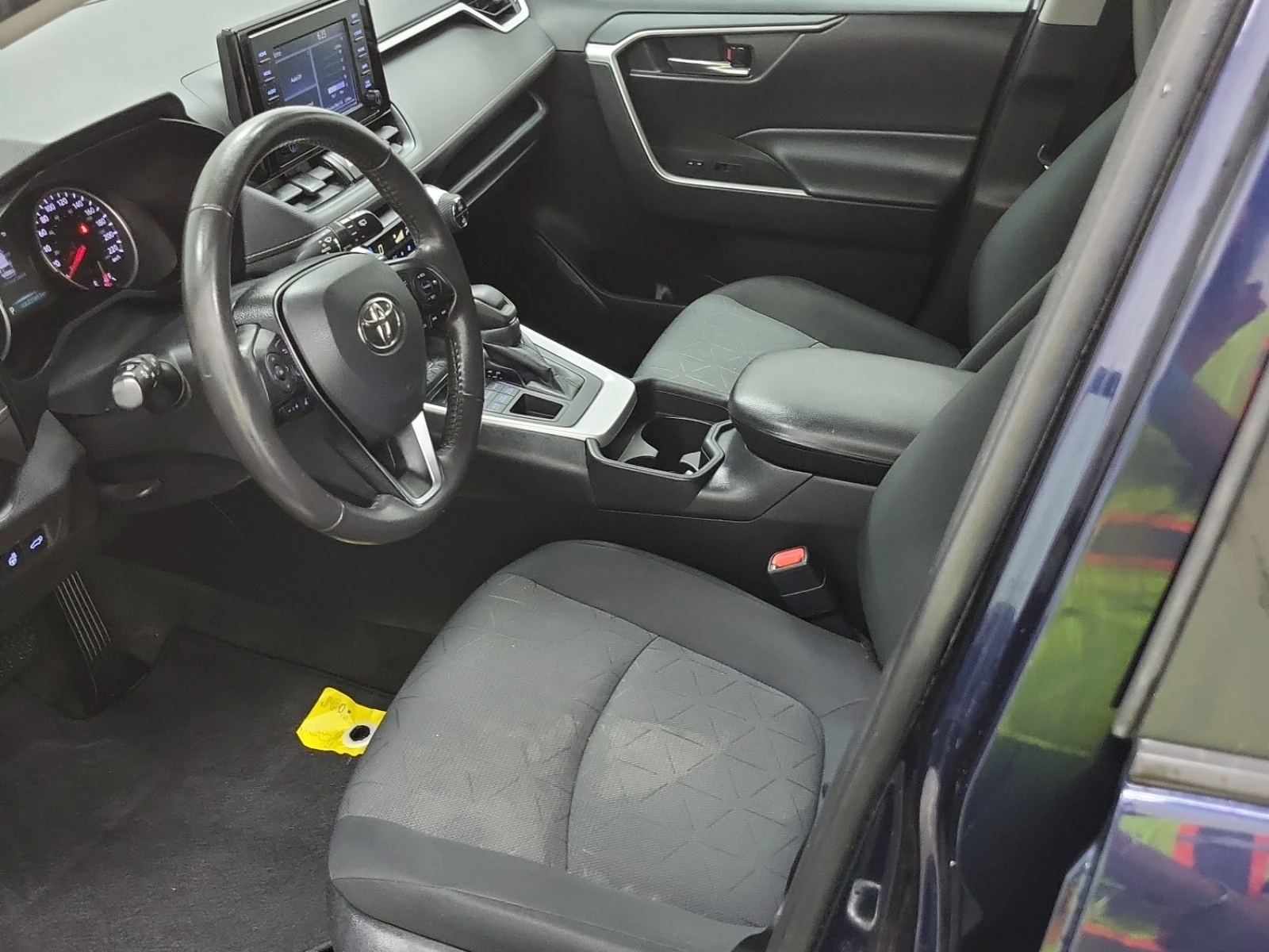 Toyota Rav4 * XLE * ПОДГРЕВ * 4Х4, снимка 9 - Автомобили и джипове - 56096937