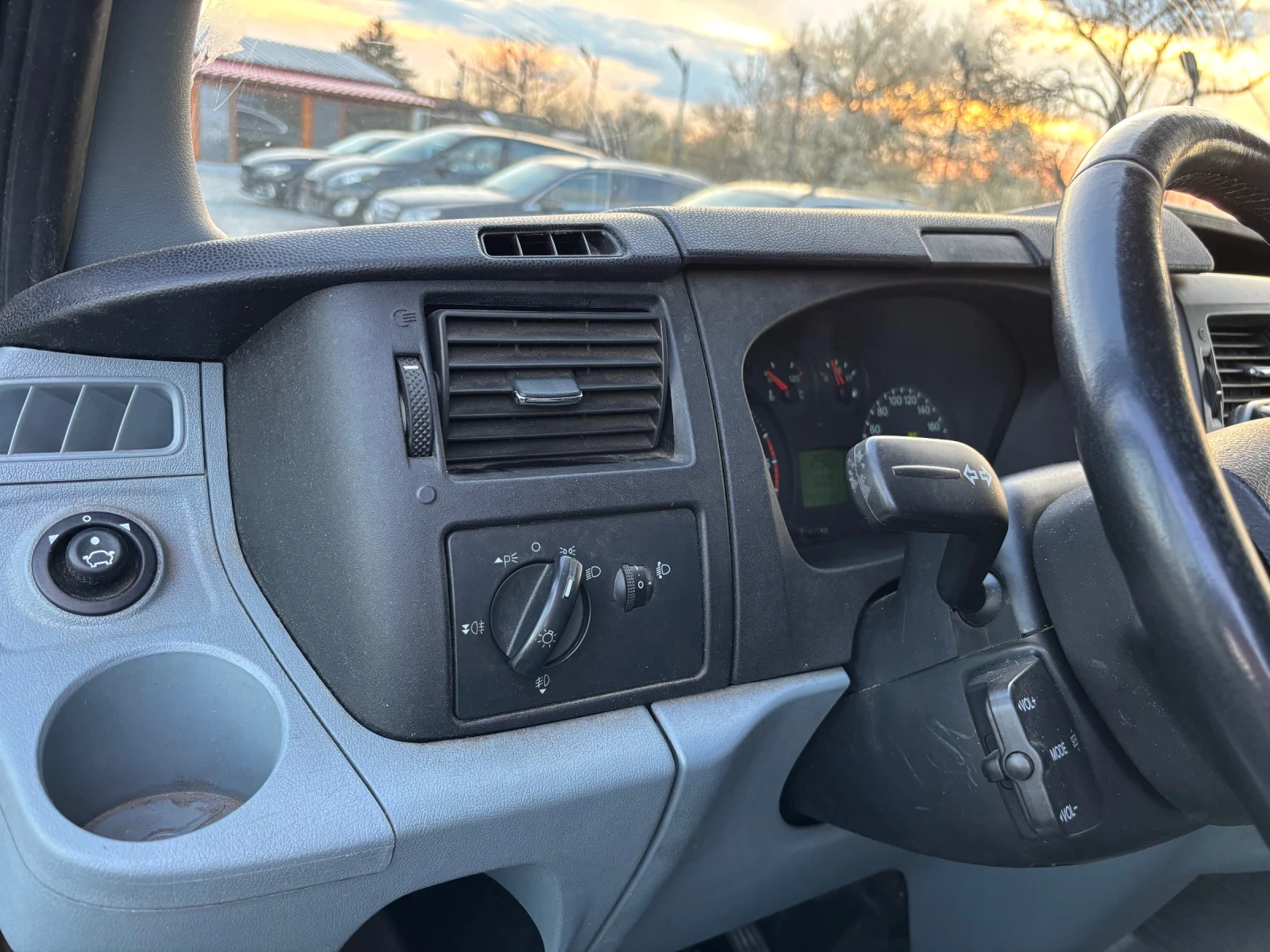 Ford Transit, снимка 15 - Бусове и автобуси - 54174547