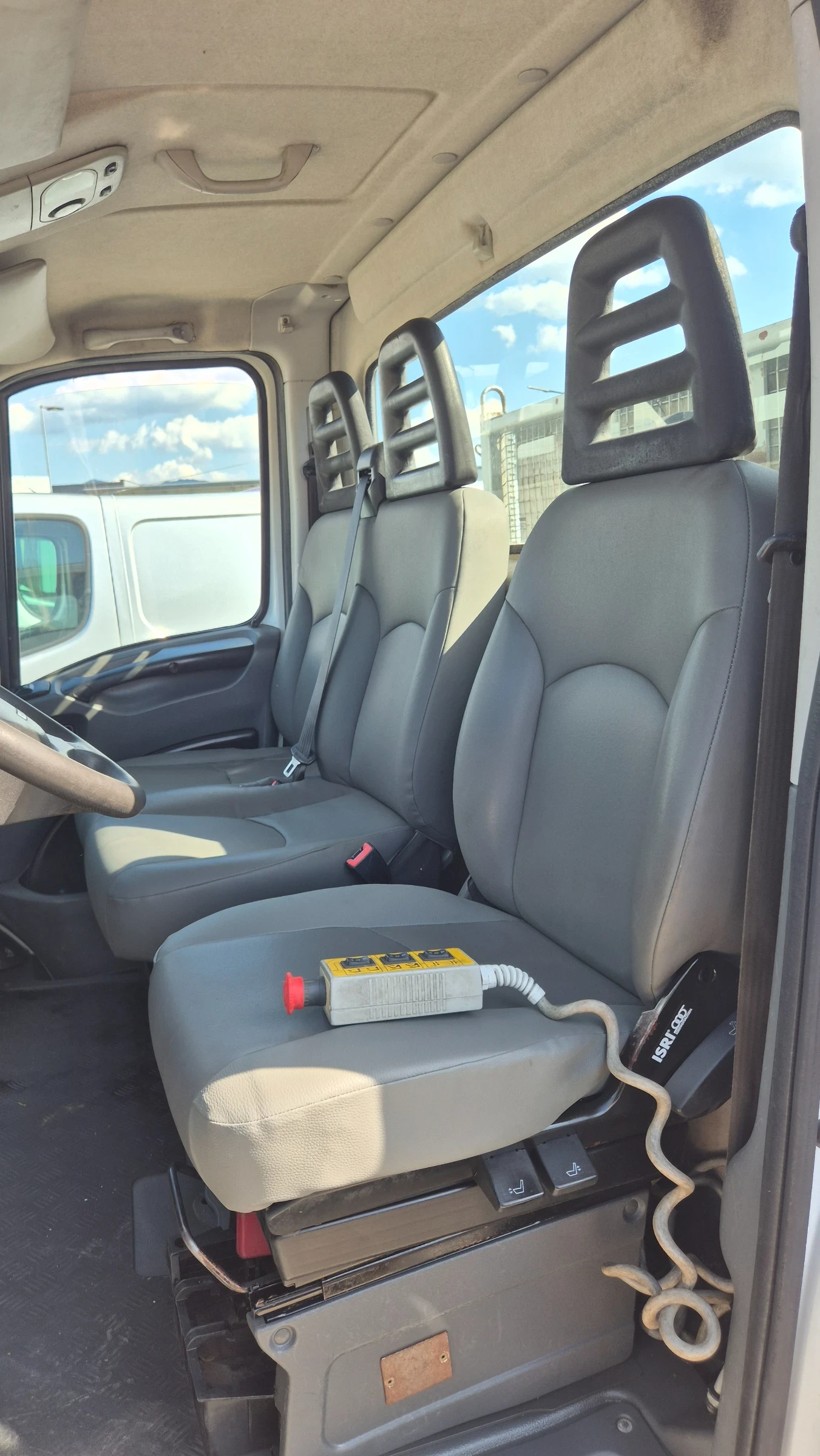 Iveco Daily * МУЛТИЛИФТ* 3.5тона* ШВЕЙЦАРИЯ* , снимка 14 - Камиони - 56359891