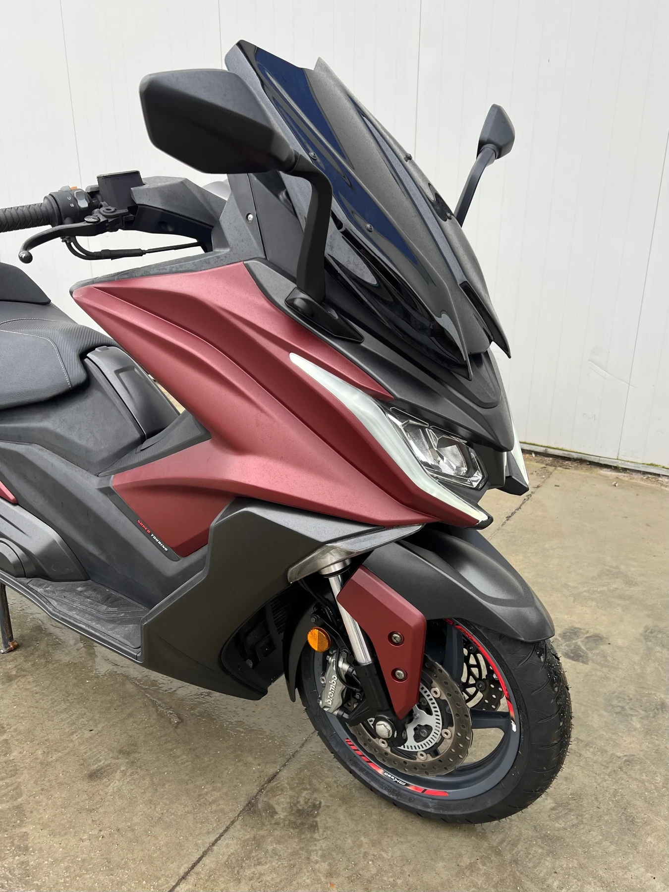 Kymco AK 550 2022, снимка 2 - Мотоциклети и мототехника - 54058007