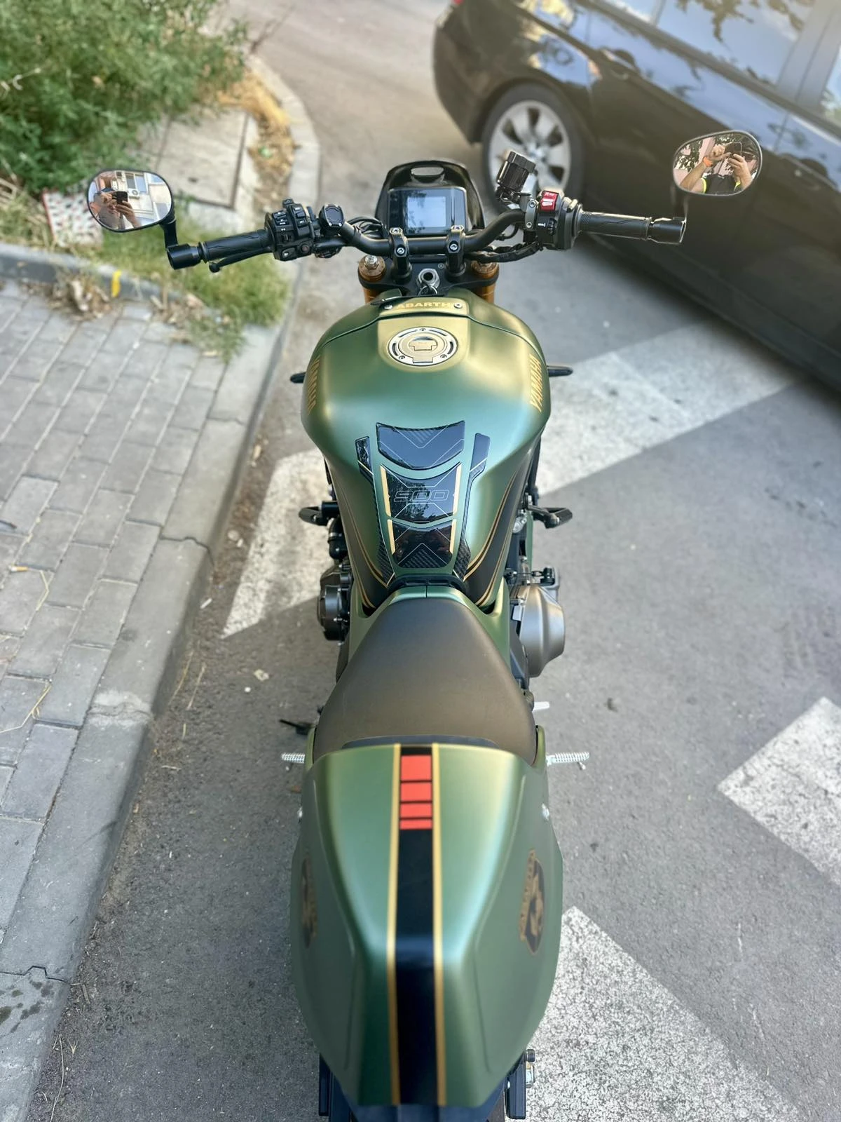 Yamaha XSR900, снимка 15 - Мотоциклети и мототехника - 56056315