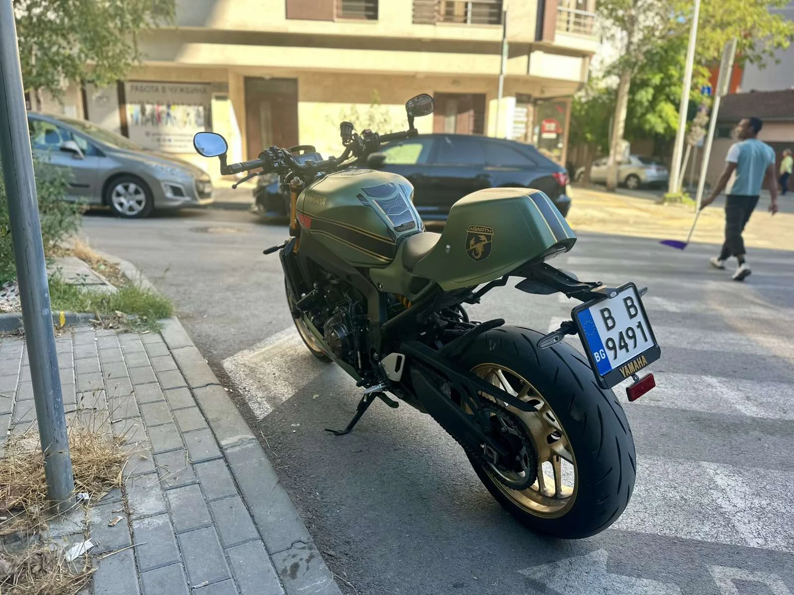 Yamaha XSR900, снимка 14 - Мотоциклети и мототехника - 56056315