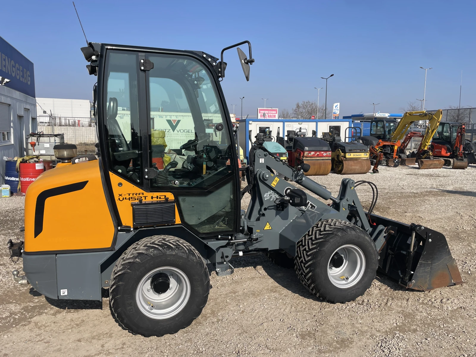   GIANT V452  | Mobile.bg   13