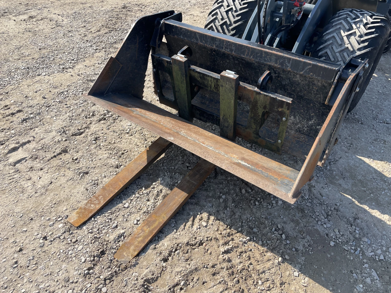   GIANT V452  | Mobile.bg   16