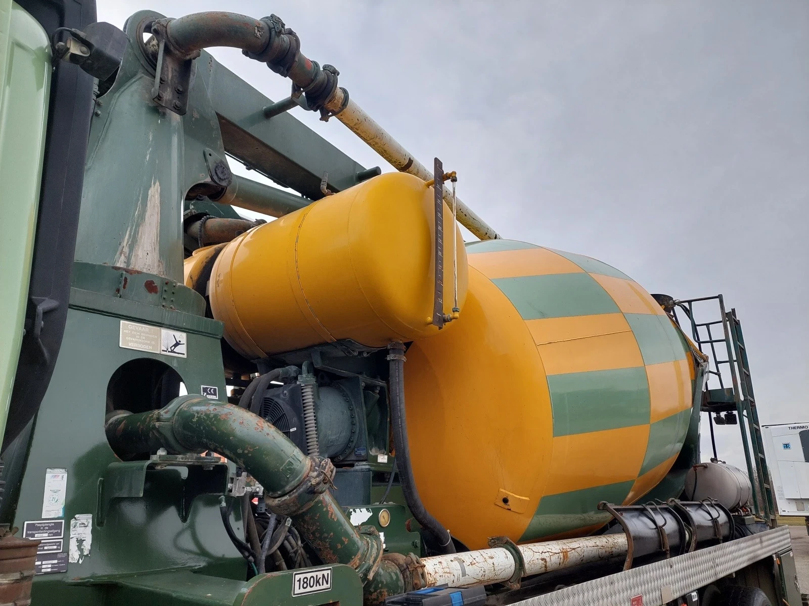 Бетон помпа DAF CF 85.340, снимка 5 - Индустриална техника - 53861296