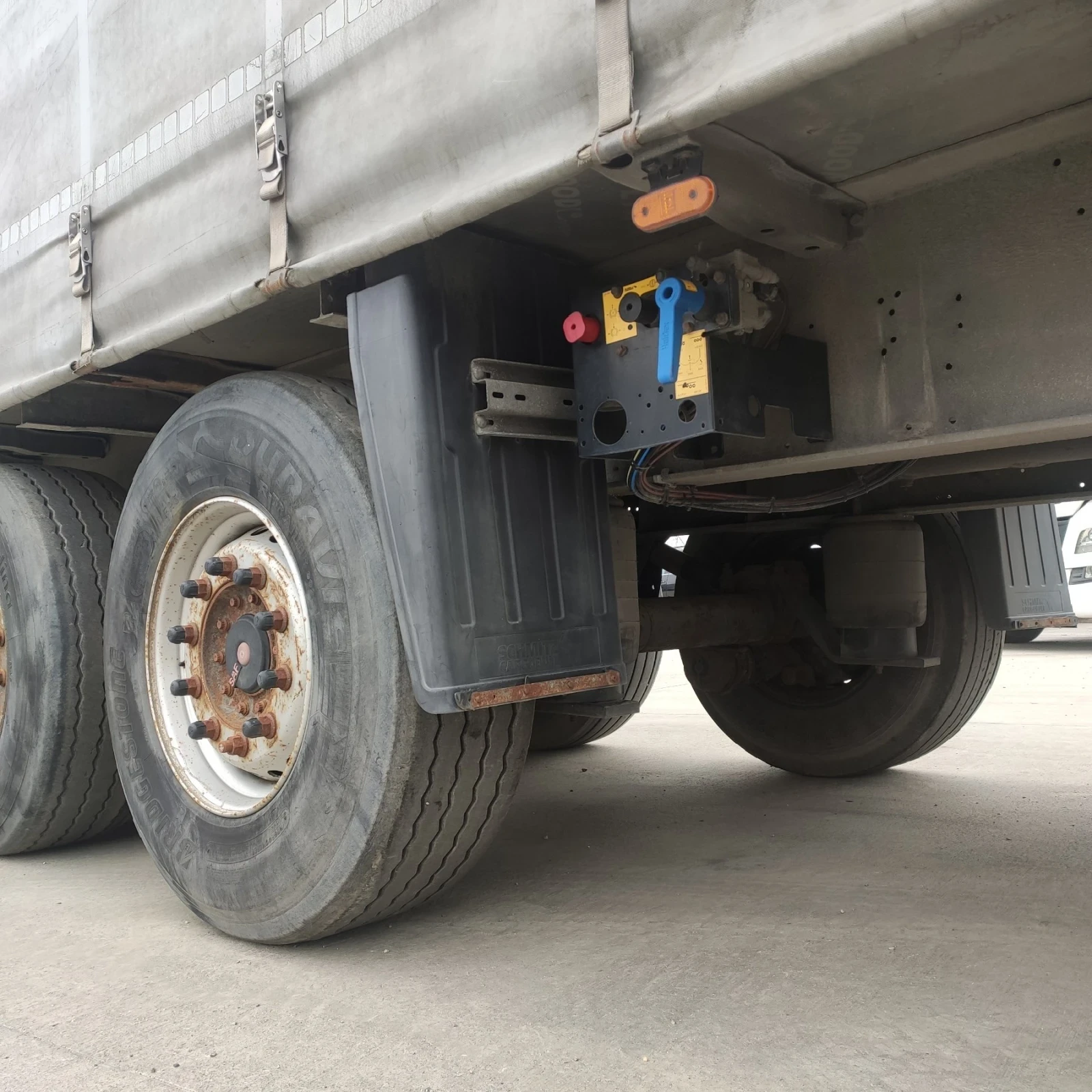  Schmitz | Mobile.bg   11