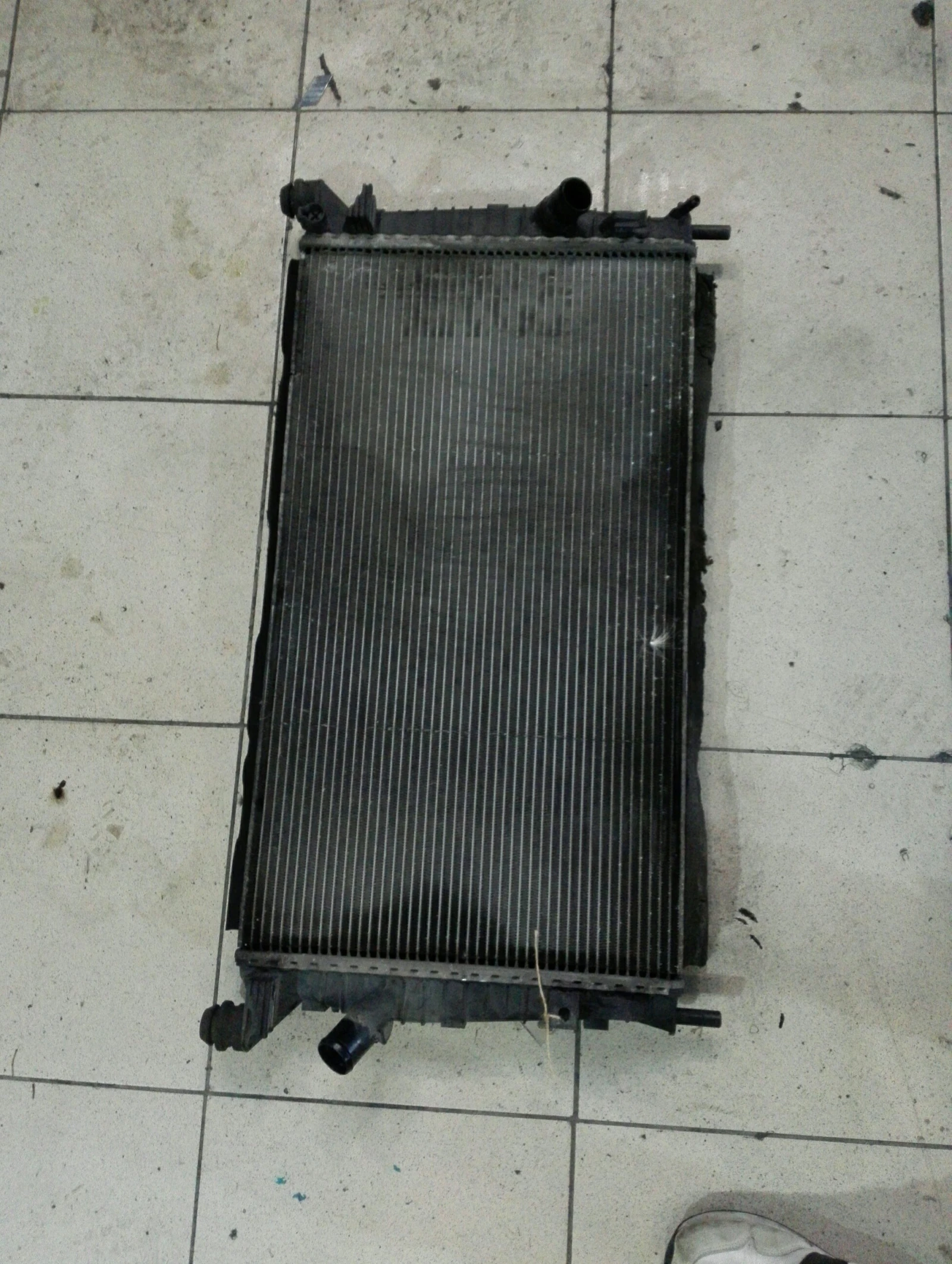     1.8 06. | Mobile.bg   1